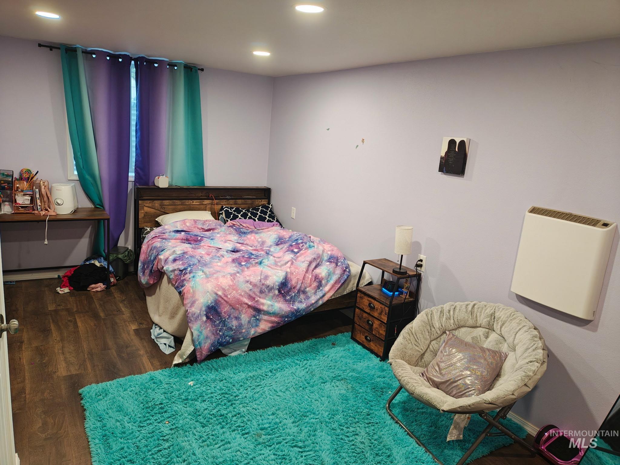 3320 9th St, Lewiston, Idaho 83501, 5 Bedrooms, 2 Bathrooms, Residential For Sale, Price $399,000,MLS 98988421