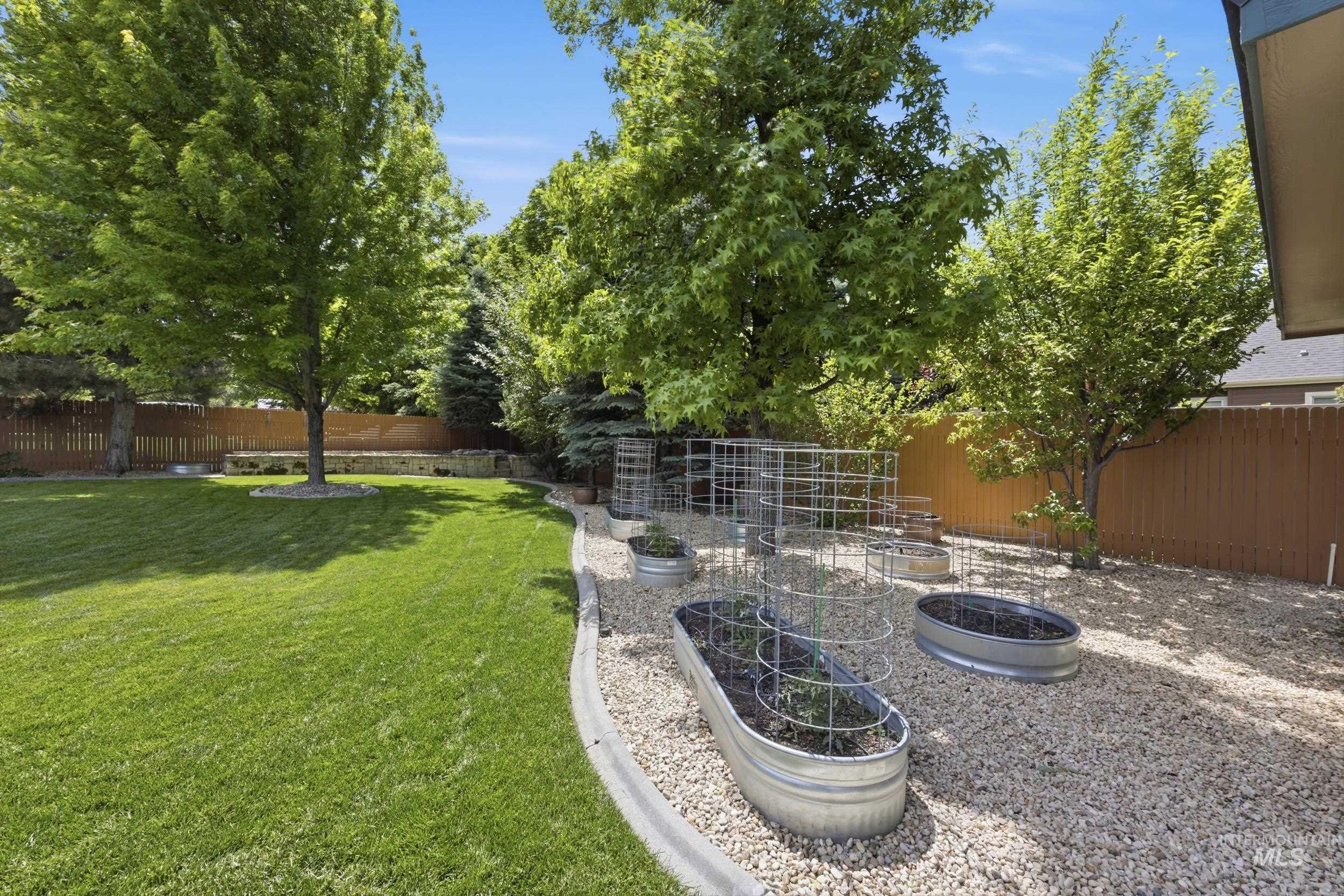 2611 S Goshen Way, Boise, Idaho 83709, 3 Bedrooms, 2 Bathrooms, Residential For Sale, Price $759,900,MLS 98988426