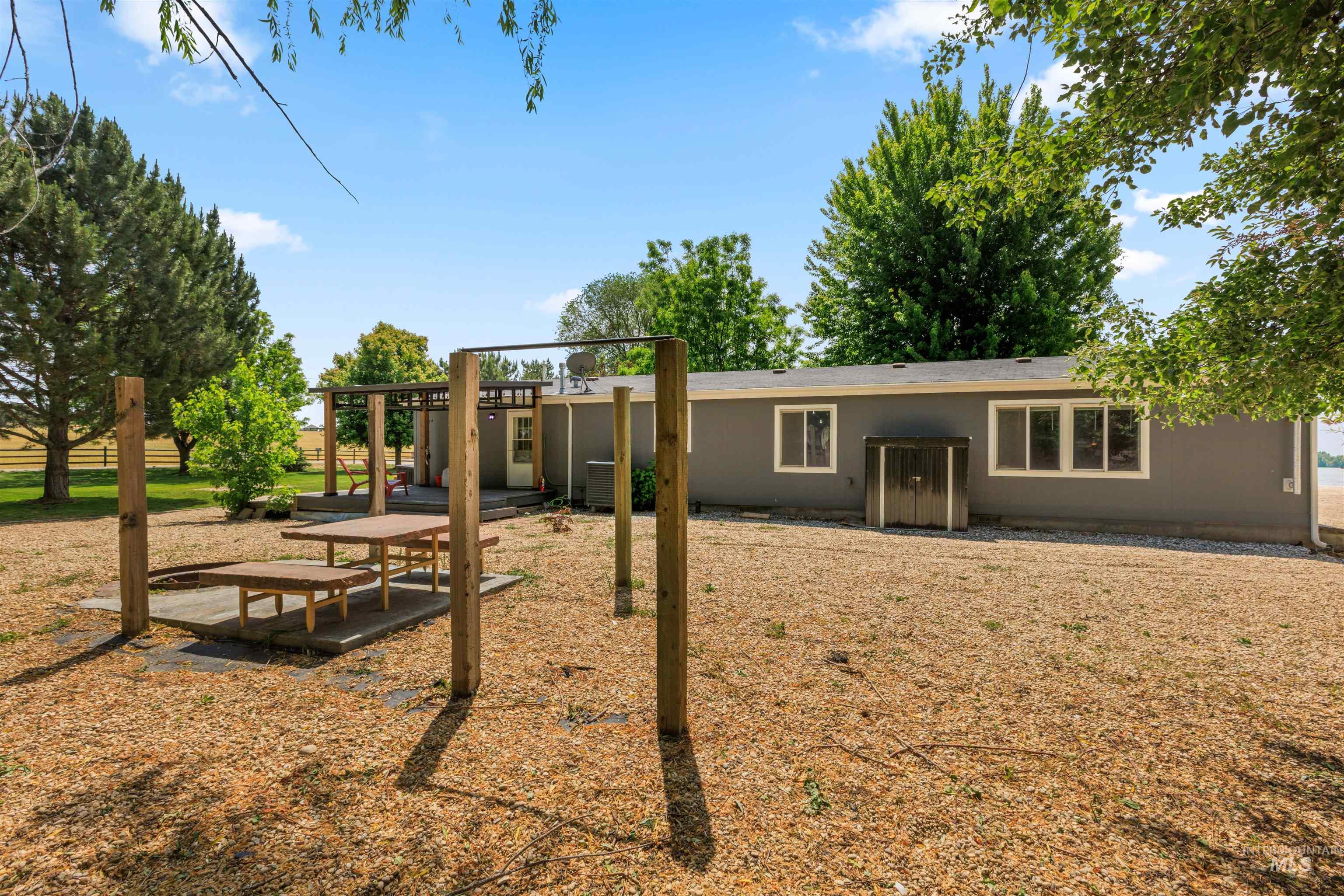 24413 Freezeout Rd, Caldwell, Idaho 83607-7643, 3 Bedrooms, 2 Bathrooms, Residential For Sale, Price $714,999,MLS 98988430