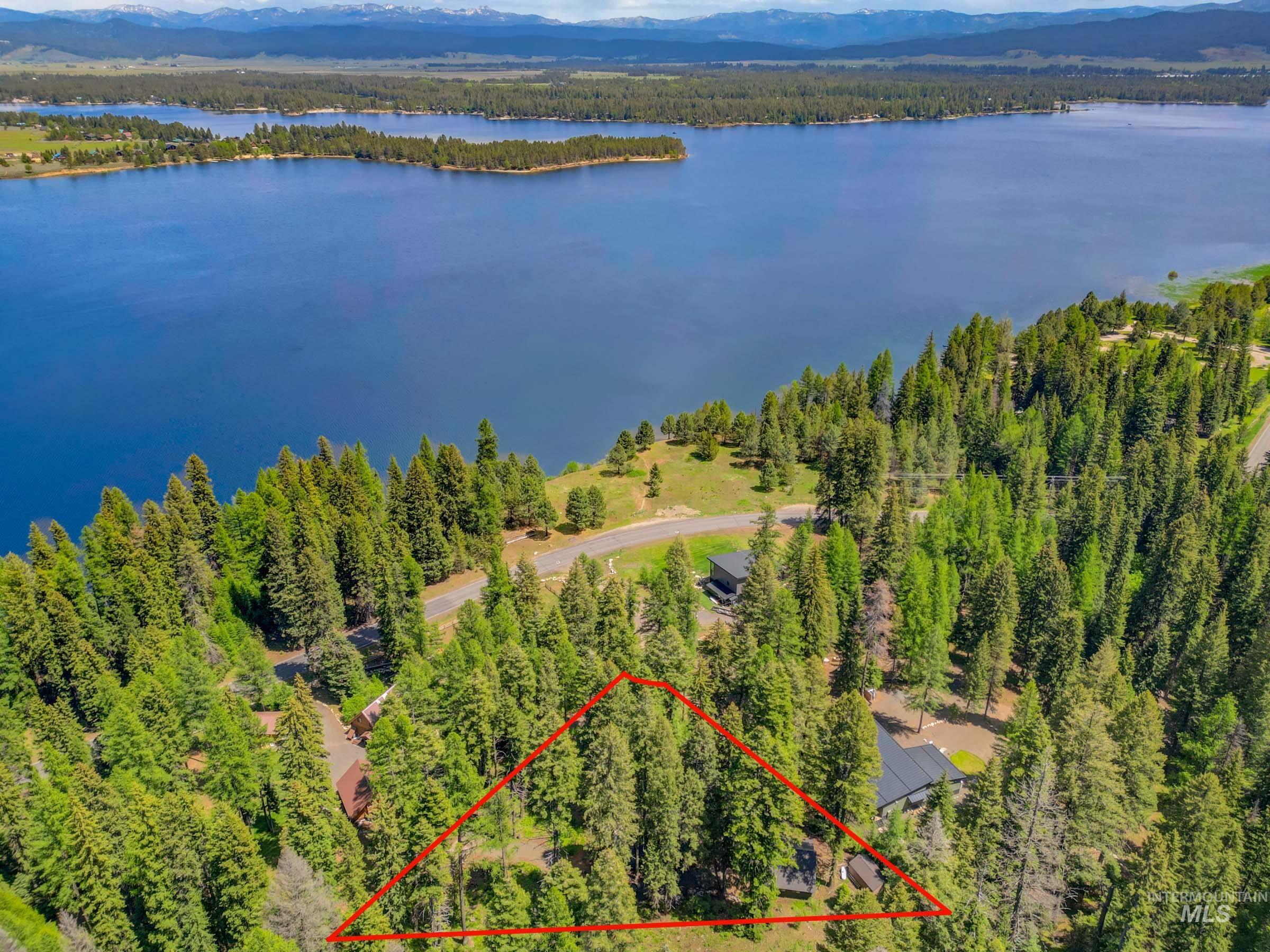 2339 W Mountain Road, Donnelly, Idaho 83615-0000, 4 Bedrooms, 3 Bathrooms, Residential For Sale, Price $1,250,000,MLS 98988434