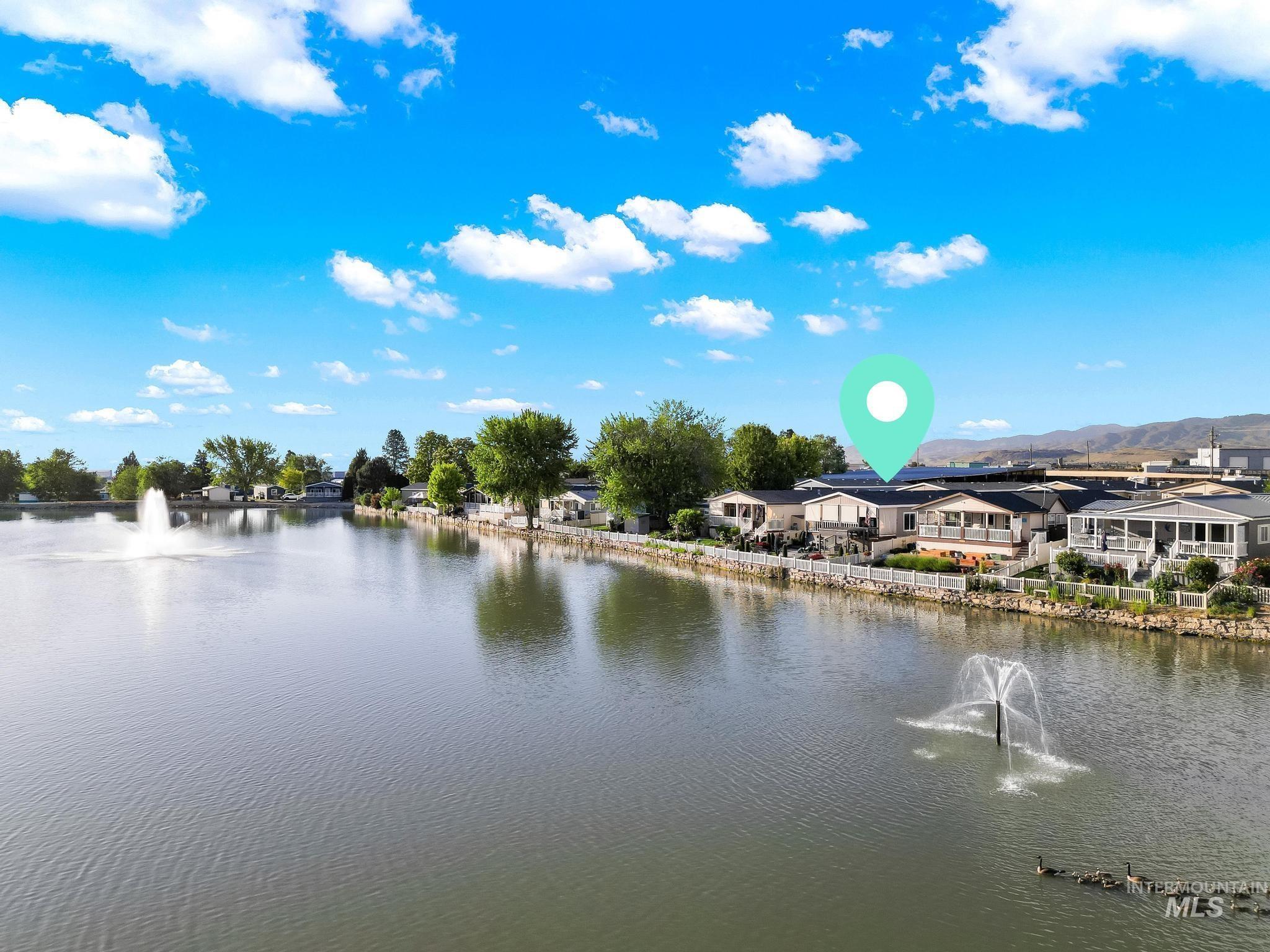 2247 E Blue Lake Ln, Boise, Idaho 83716, 3 Bedrooms, 2 Bathrooms, Residential For Sale, Price $247,900,MLS 98988437