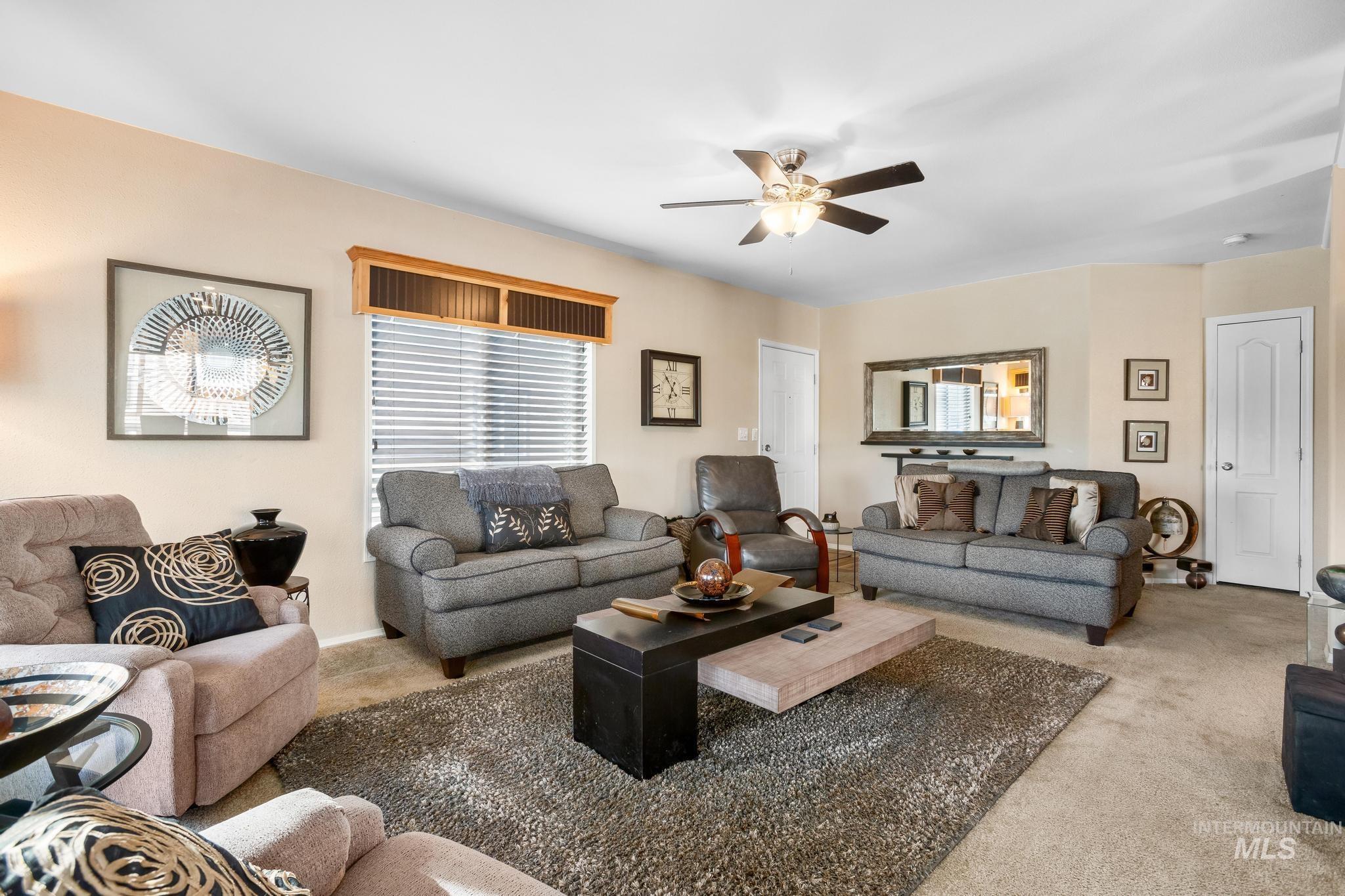 2247 E Blue Lake Ln, Boise, Idaho 83716, 3 Bedrooms, 2 Bathrooms, Residential For Sale, Price $247,900,MLS 98988437
