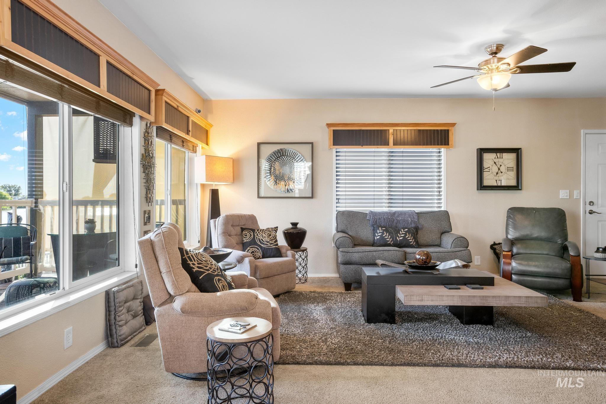2247 E Blue Lake Ln, Boise, Idaho 83716, 3 Bedrooms, 2 Bathrooms, Residential For Sale, Price $247,900,MLS 98988437
