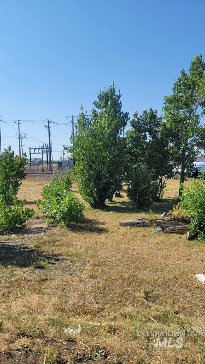403-409 Illinois Avenue, Council, Idaho 83612, Business/Commercial For Sale, Price $199,900, 98988439