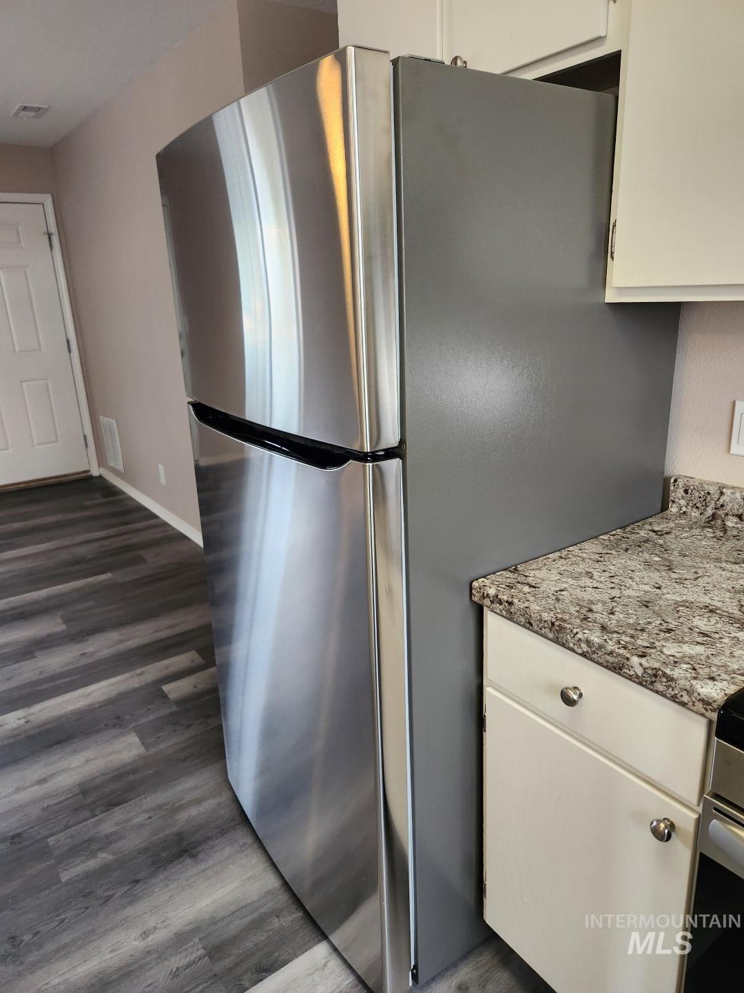 1974 Decker, Payette, Idaho 83661, 2 Bedrooms, 1 Bathroom, Rental For Rent, Price $1,300,MLS 98988448