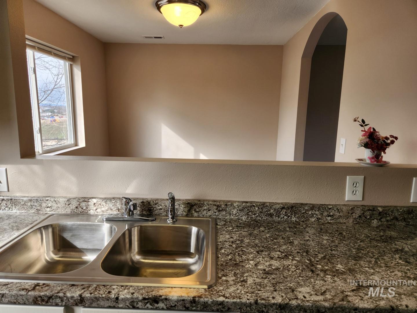 1974 Decker, Payette, Idaho 83661, 2 Bedrooms, 1 Bathroom, Rental For Rent, Price $1,300,MLS 98988448