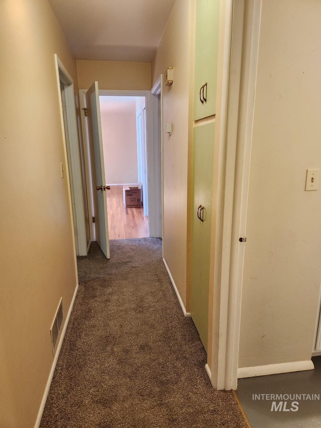 106 E Whiteley, Council, Idaho 83612, 3 Bedrooms, 1 Bathroom, Rental For Rent, Price $1,350,MLS 98988450