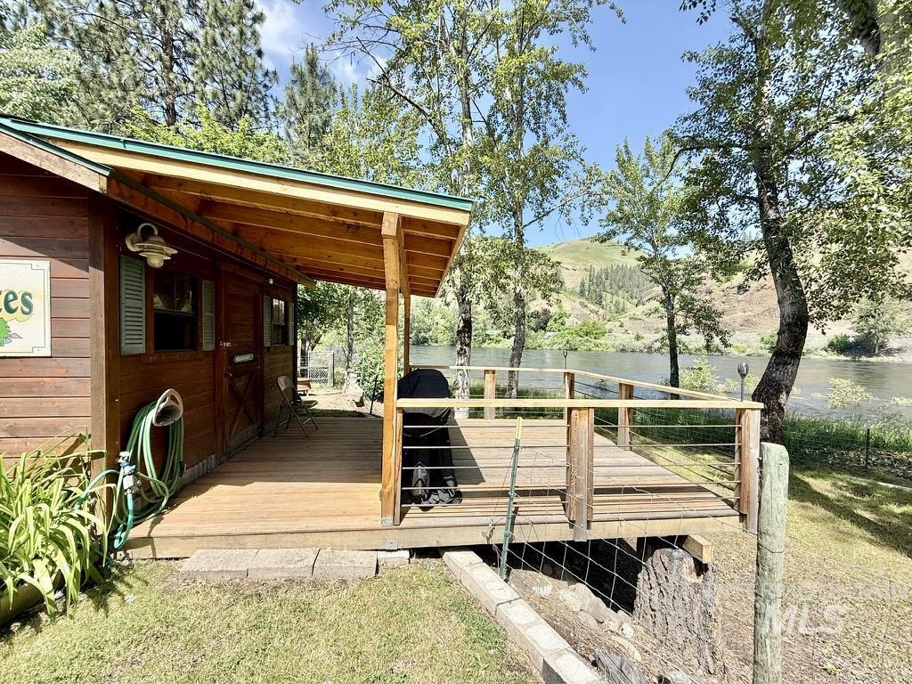 510 River Front Dr., Kooskia, Idaho 83530, 1 Bedroom, 1 Bathroom, Residential For Sale, Price $189,500,MLS 98988453