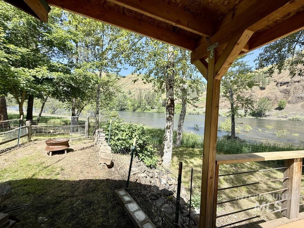 510 River Front Dr., Kooskia, Idaho 83530, 1 Bedroom, 1 Bathroom, Residential For Sale, Price $189,500,MLS 98988453