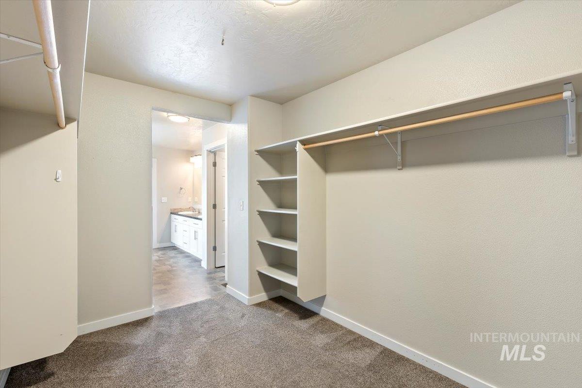 2051 W Melon Drive, Kuna, Idaho 83634, 5 Bedrooms, 2.5 Bathrooms, Residential For Sale, Price $529,900,MLS 98988454