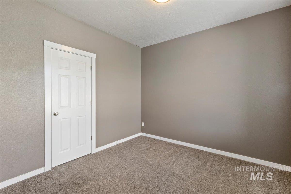 2051 W Melon Drive, Kuna, Idaho 83634, 5 Bedrooms, 2.5 Bathrooms, Residential For Sale, Price $529,900,MLS 98988454