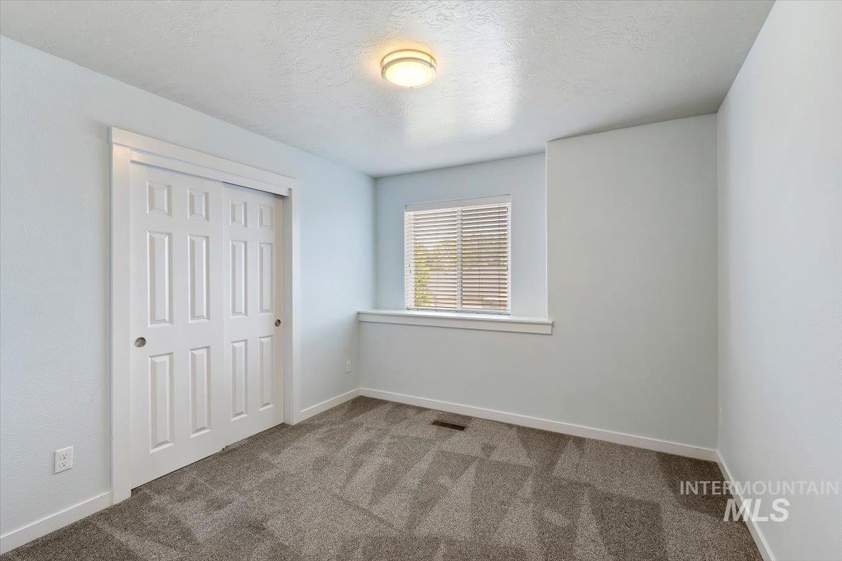 2051 W Melon Drive, Kuna, Idaho 83634, 5 Bedrooms, 2.5 Bathrooms, Residential For Sale, Price $529,900,MLS 98988454