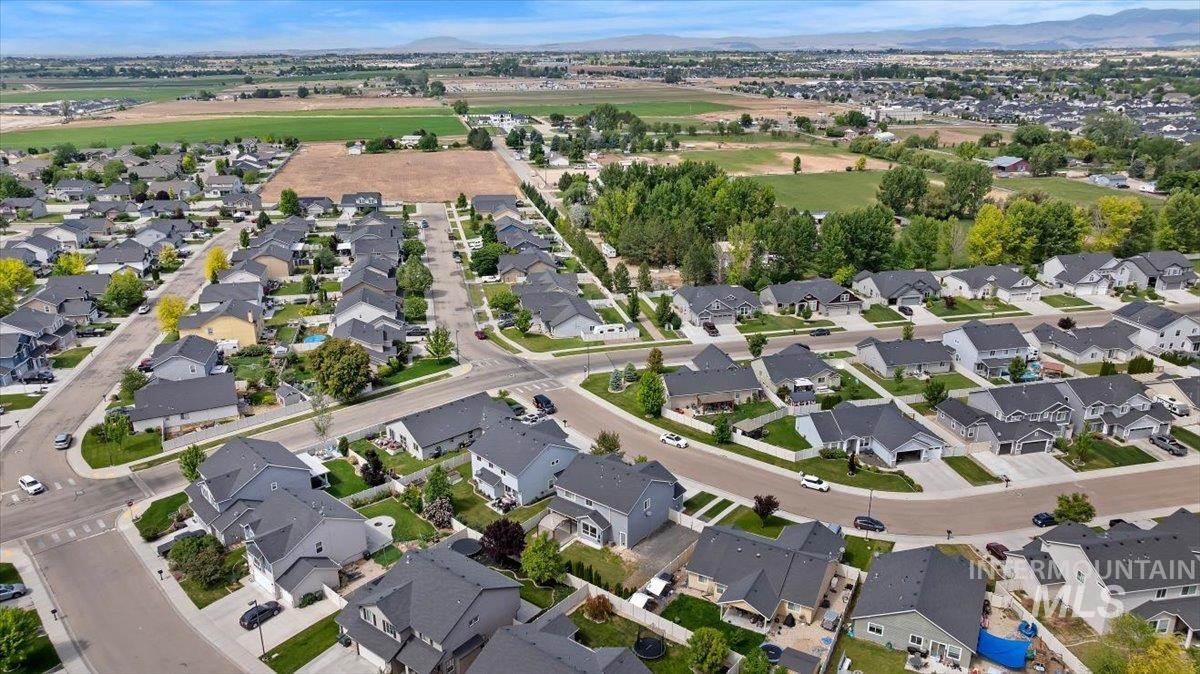 2051 W Melon Drive, Kuna, Idaho 83634, 5 Bedrooms, 2.5 Bathrooms, Residential For Sale, Price $529,900,MLS 98988454