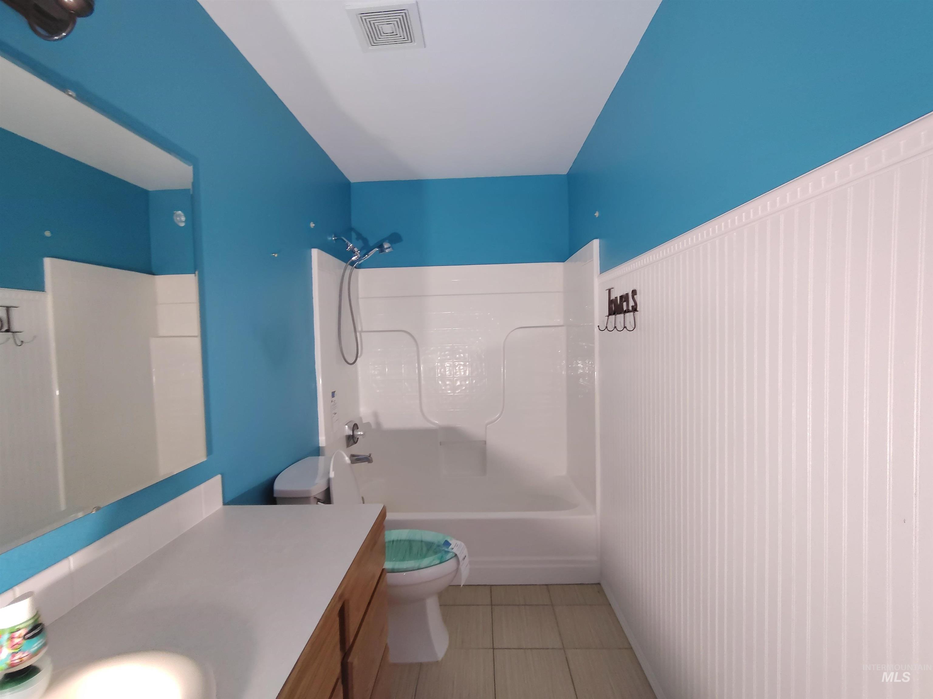 40 S Bingham St, Nampa, Idaho 83651-0000, 3 Bedrooms, 2 Bathrooms, Residential For Sale, Price $290,000,MLS 98988457