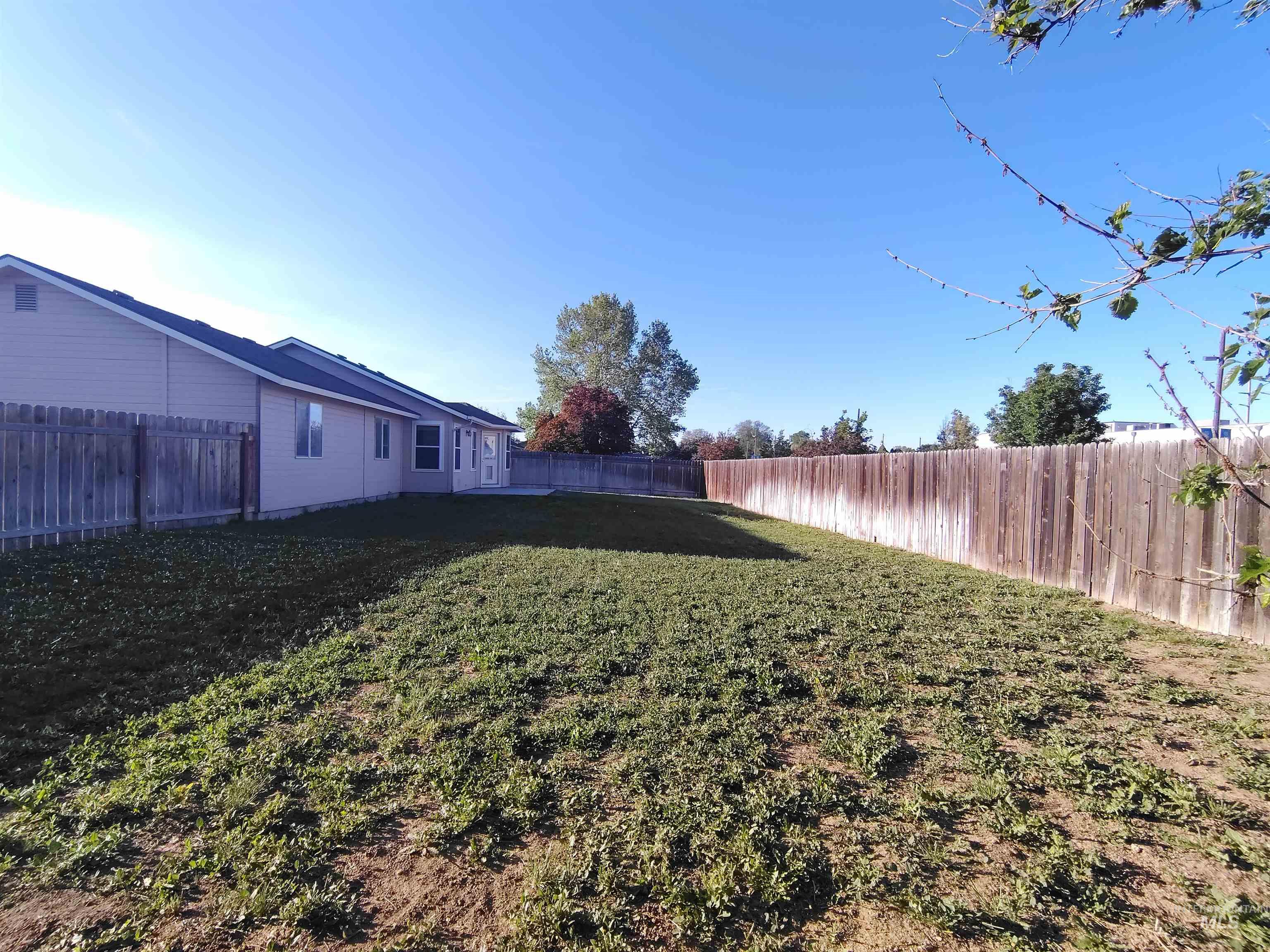 40 S Bingham St, Nampa, Idaho 83651-0000, 3 Bedrooms, 2 Bathrooms, Residential For Sale, Price $290,000,MLS 98988457