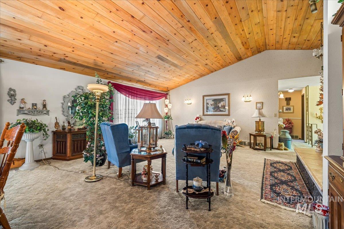2503 Lyle Ct, Nampa, Idaho 83651, 3 Bedrooms, 3 Bathrooms, Residential For Sale, Price $715,000,MLS 98988458
