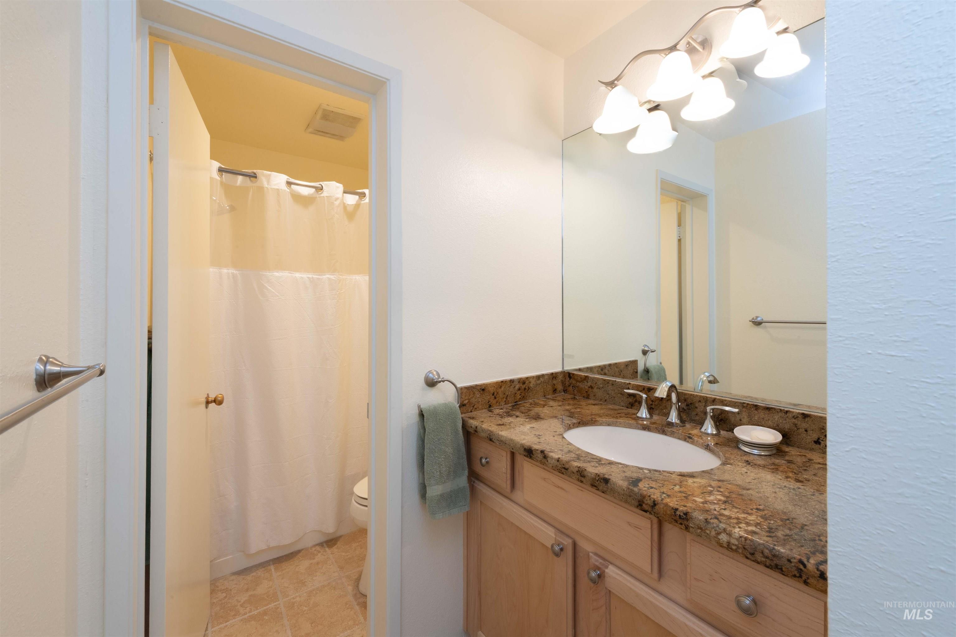 2459 Indian Springs Condo Dr, Sun Valley, Idaho 83353, 3 Bedrooms, 2 Bathrooms, Residential For Sale, Price $675,000,MLS 98988460