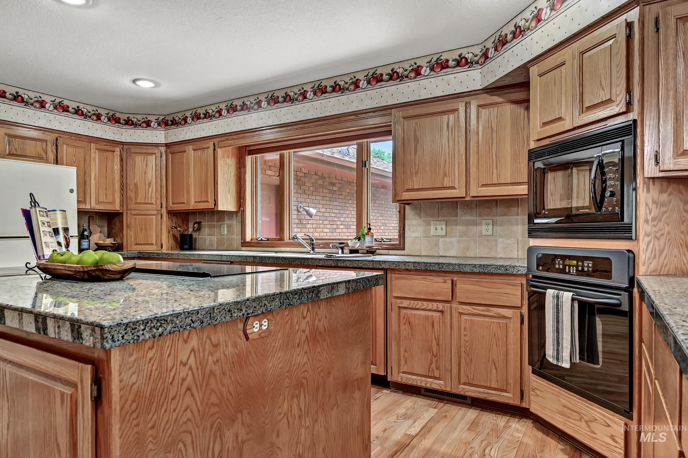 6319 W Montana Ave., Boise, Idaho 83704, 4 Bedrooms, 3 Bathrooms, Residential For Sale, Price $995,000,MLS 98988461