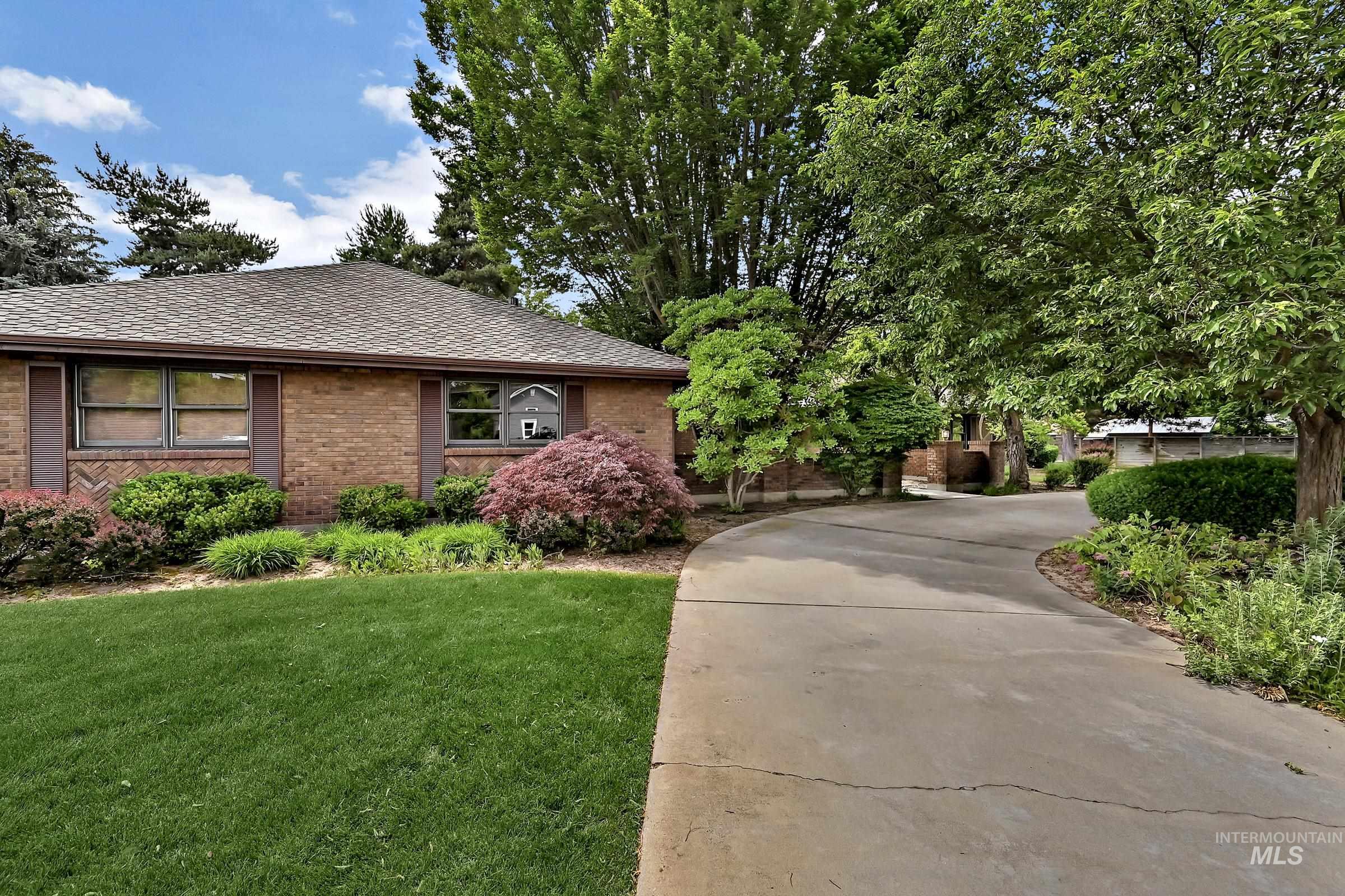 6319 W Montana Ave., Boise, Idaho 83704, 4 Bedrooms, 3 Bathrooms, Residential For Sale, Price $995,000,MLS 98988461
