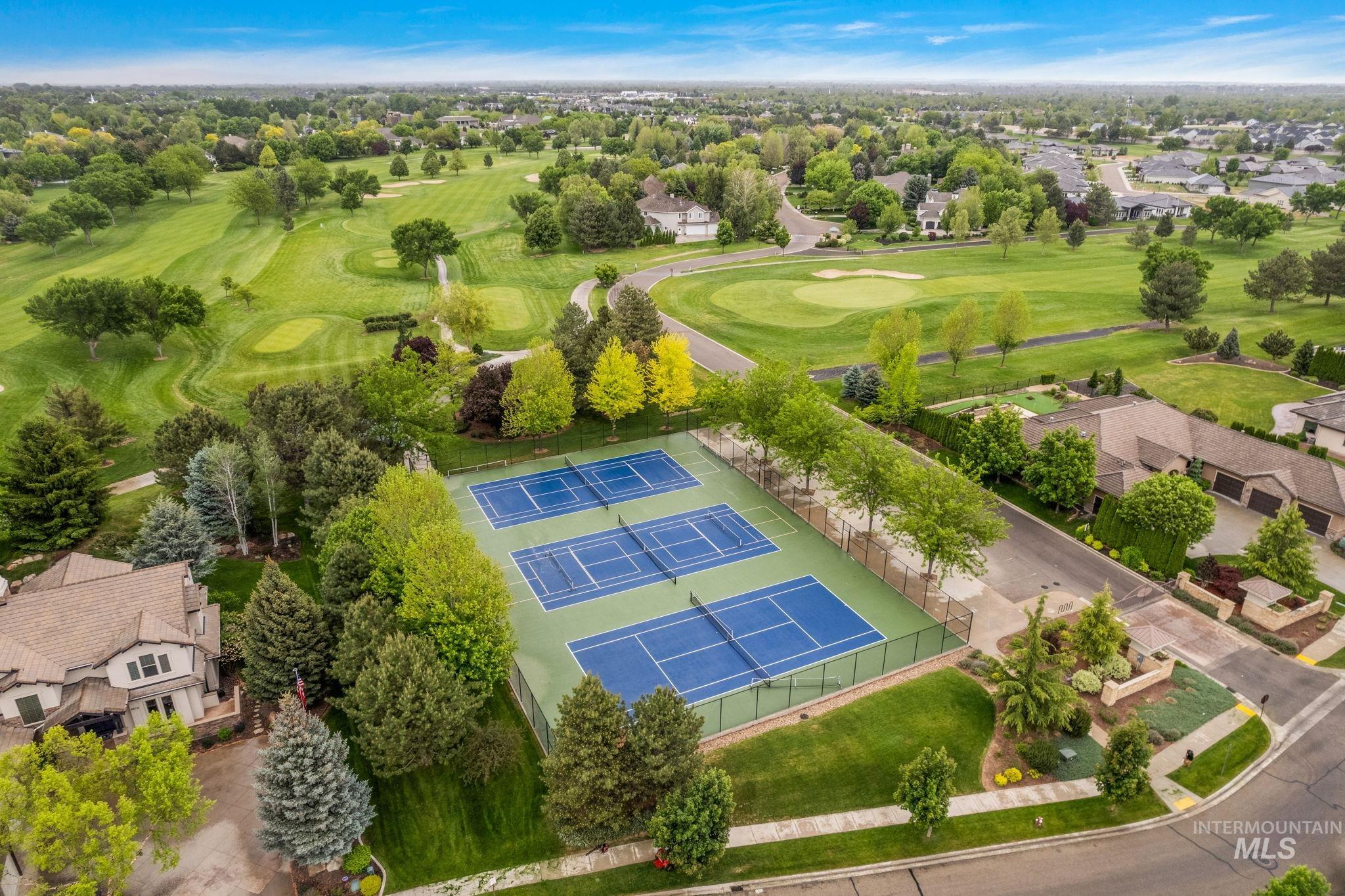 6922 N Agrarian, Meridian, Idaho 83646, 3 Bedrooms, 3 Bathrooms, Residential For Sale, Price $975,000,MLS 98988462