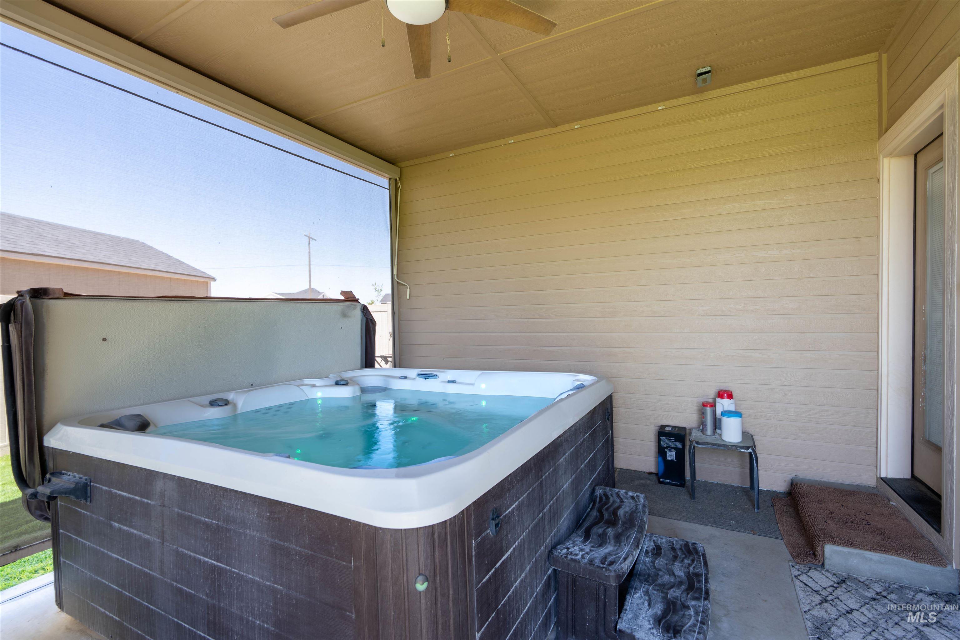 11781 W Cross Slope Way, Nampa, Idaho 83686-5691, 4 Bedrooms, 2 Bathrooms, Residential For Sale, Price $825,000,MLS 98988464