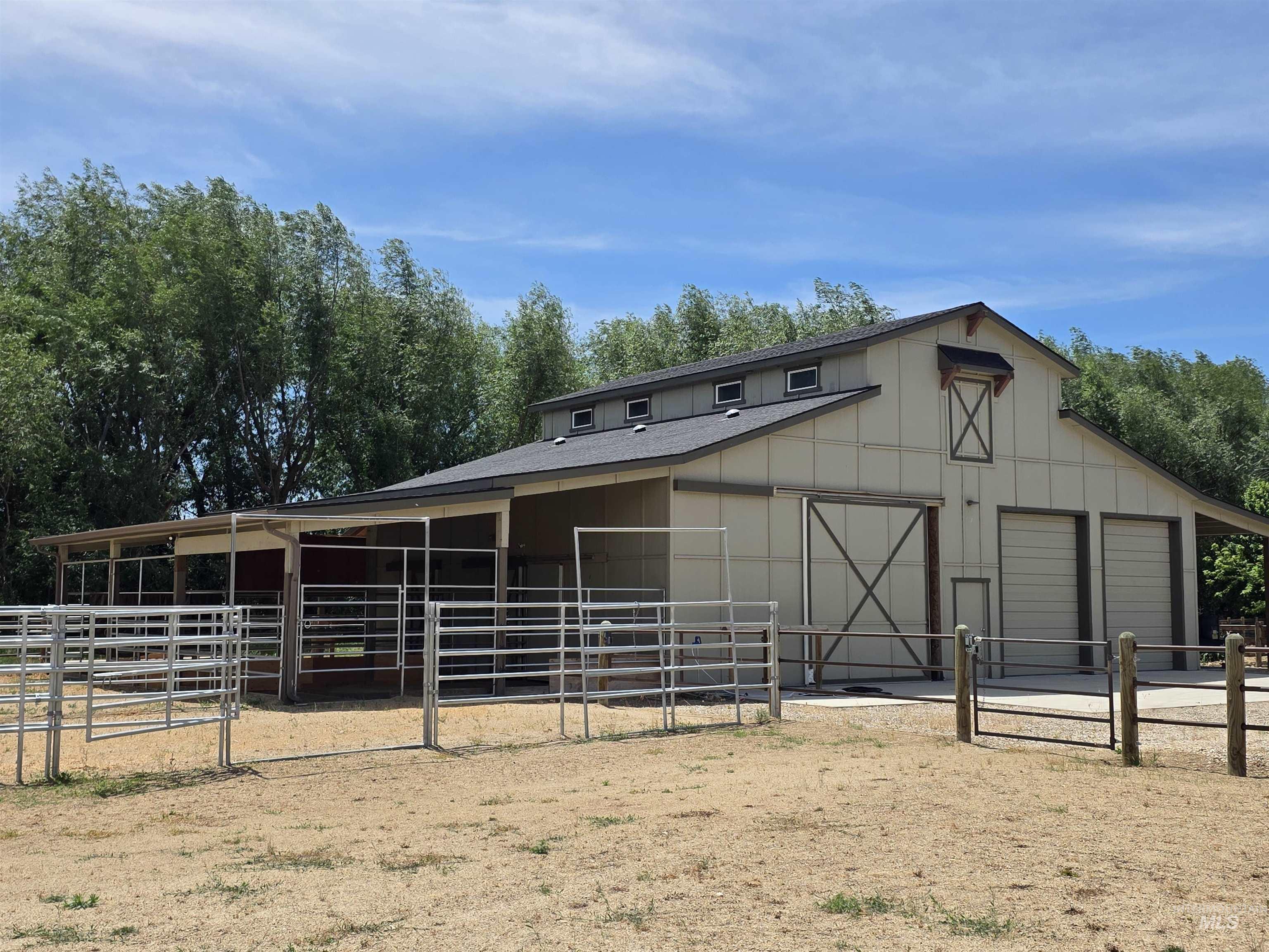 9569 Golden Willow Street, Middleton, Idaho 83644, 4 Bedrooms, 2.5 Bathrooms, Residential For Sale, Price $1,170,000, 98988465