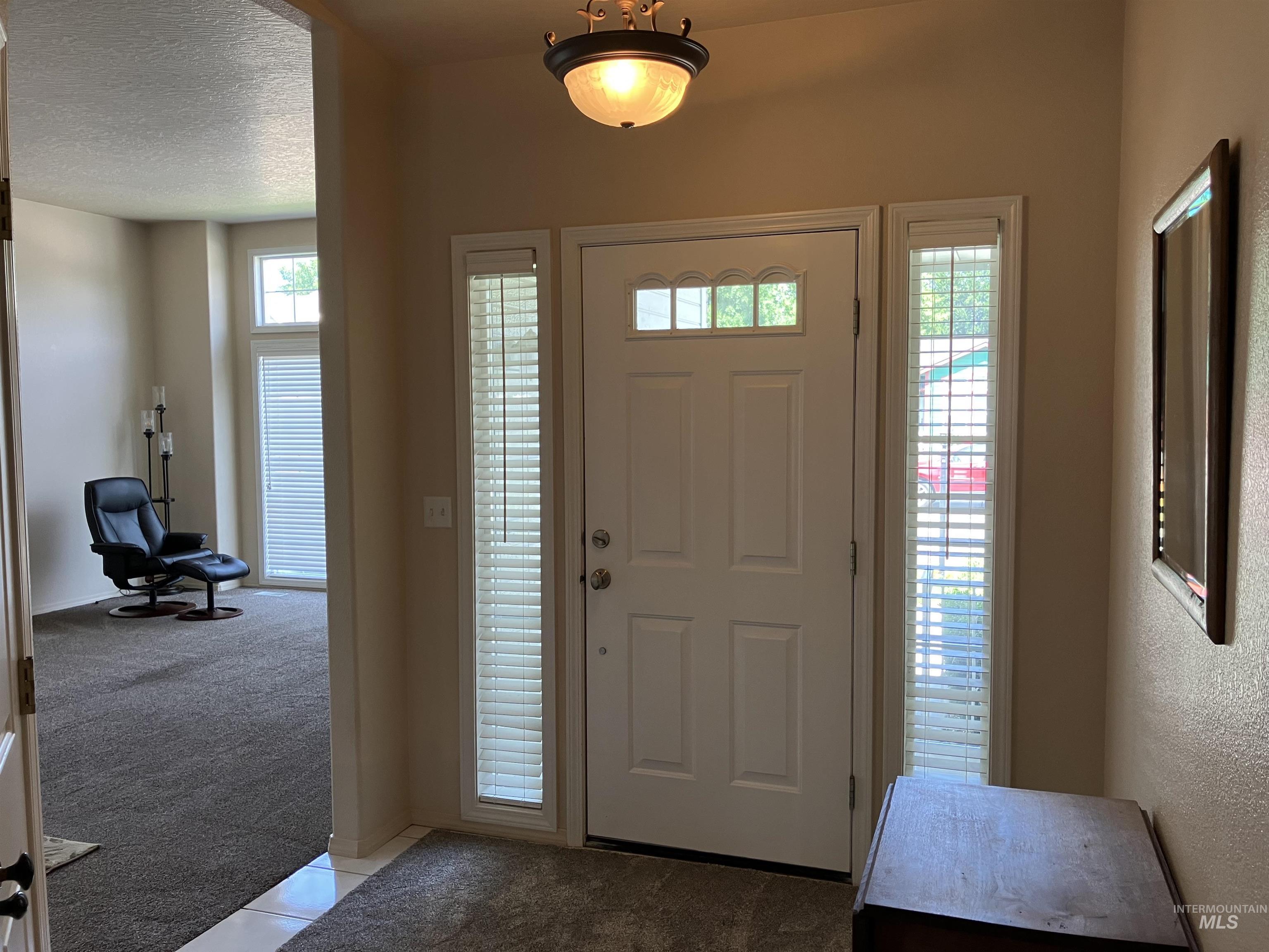 2168 N Glennfield Way, Meridian, Idaho 83646-1282, 3 Bedrooms, 2 Bathrooms, Residential For Sale, Price $479,900,MLS 98988473