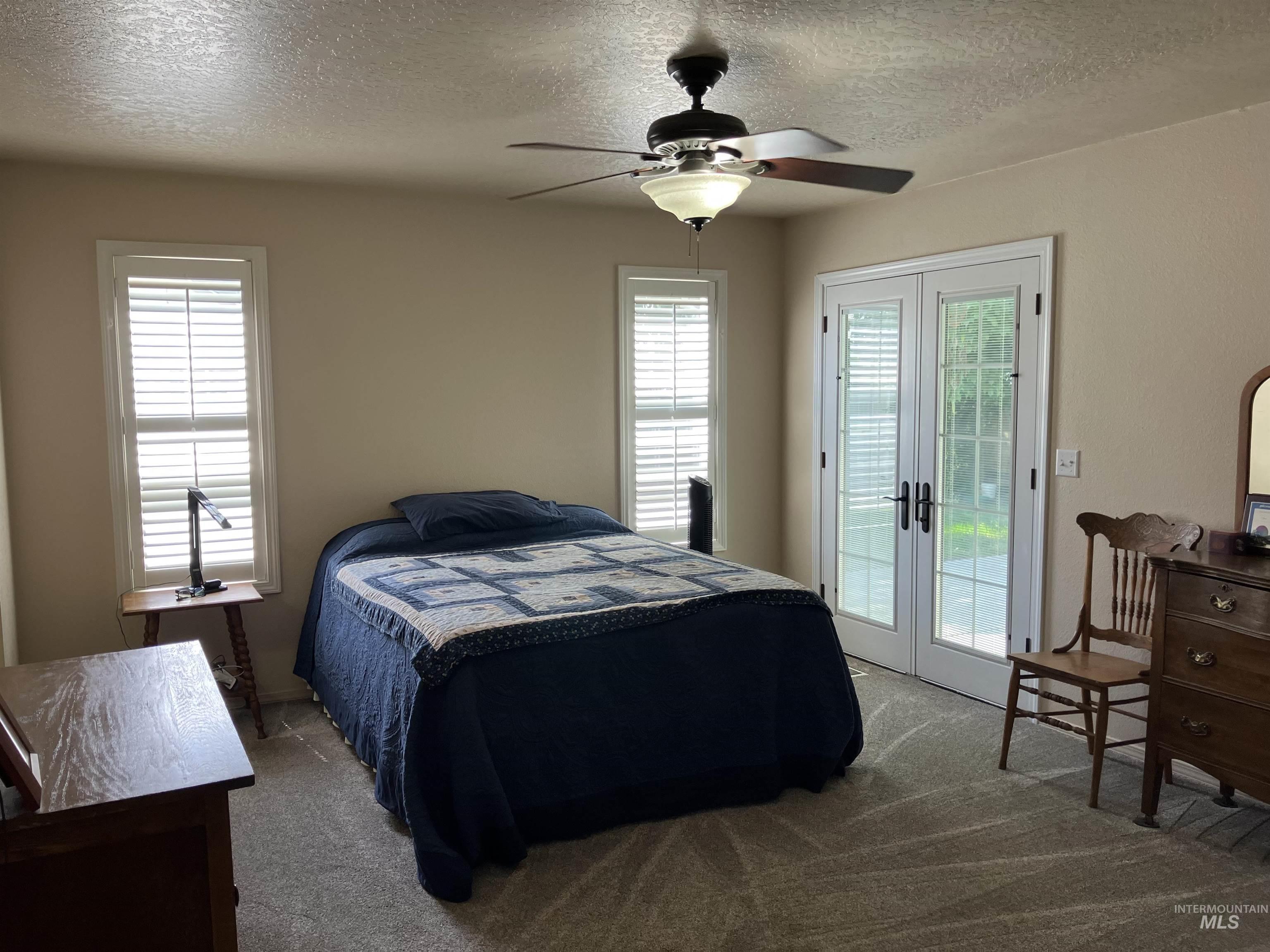 2168 N Glennfield Way, Meridian, Idaho 83646-1282, 3 Bedrooms, 2 Bathrooms, Residential For Sale, Price $479,900,MLS 98988473