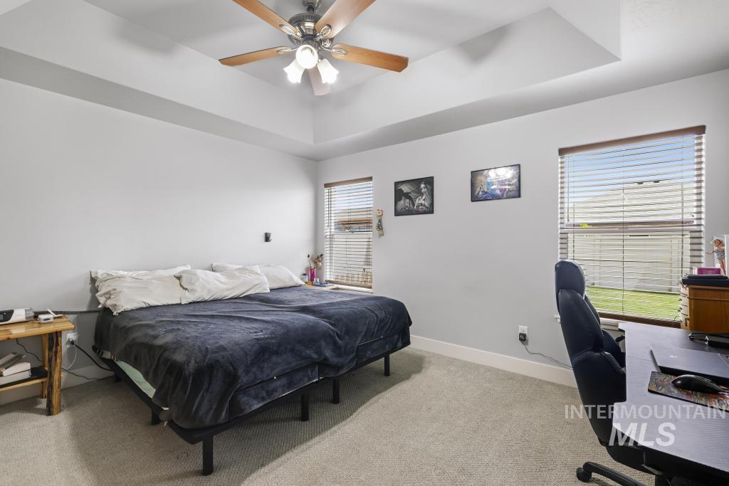 1025 Elk Butte Dr., Kimberly, Idaho 83341, 3 Bedrooms, 2 Bathrooms, Residential For Sale, Price $395,000, 98988474