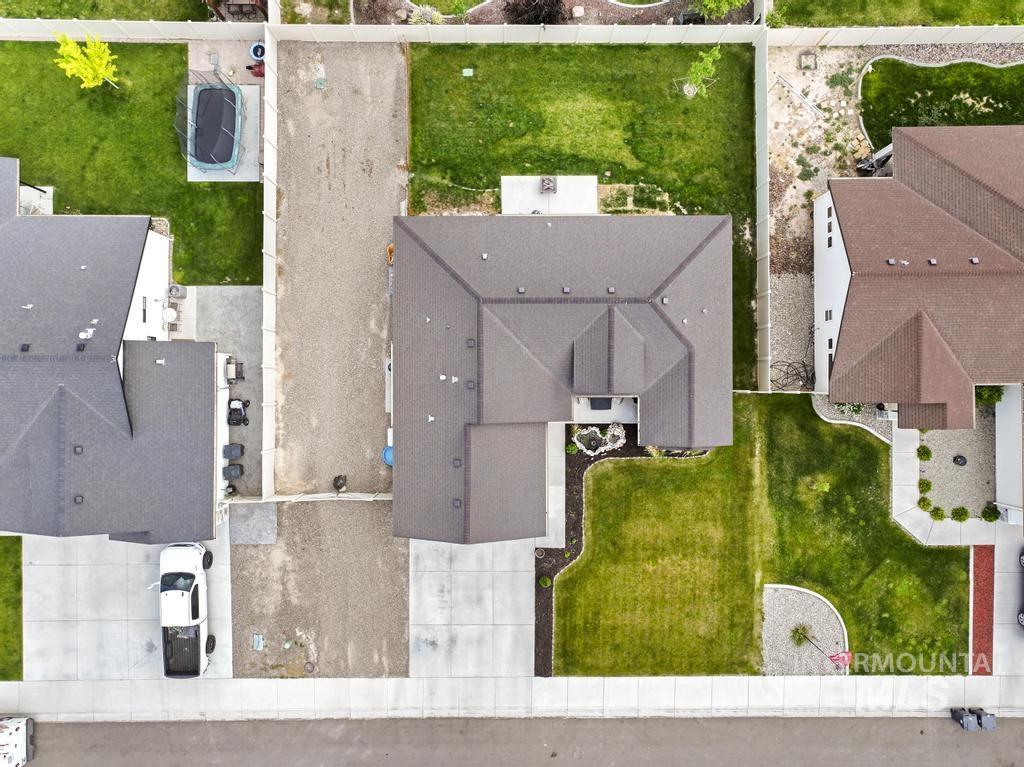 1025 Elk Butte Dr., Kimberly, Idaho 83341, 3 Bedrooms, 2 Bathrooms, Residential For Sale, Price $395,000, 98988474