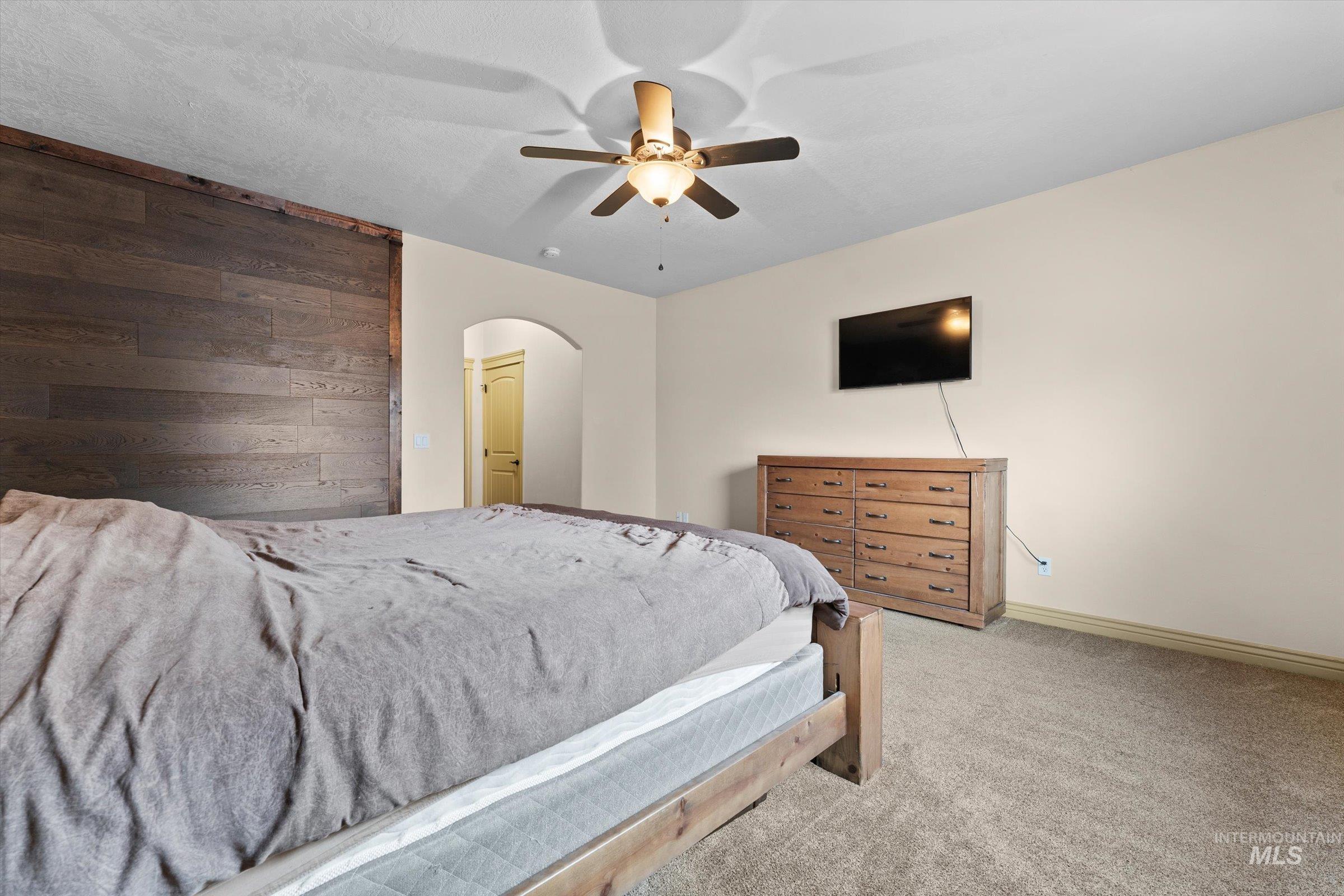 176 E Breinholt Street, Meridian, Idaho 83646, 3 Bedrooms, 2.5 Bathrooms, Residential For Sale, Price $415,000, 98988475