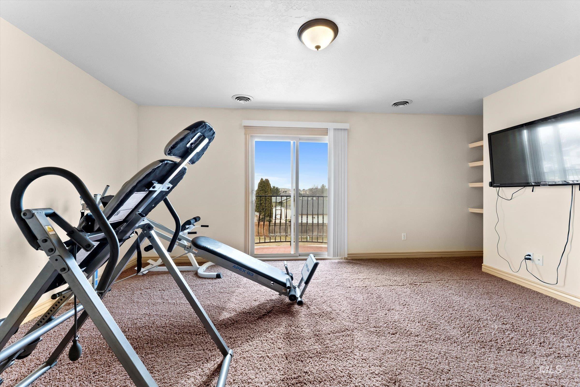 176 E Breinholt Street, Meridian, Idaho 83646, 3 Bedrooms, 2.5 Bathrooms, Residential For Sale, Price $415,000, 98988475
