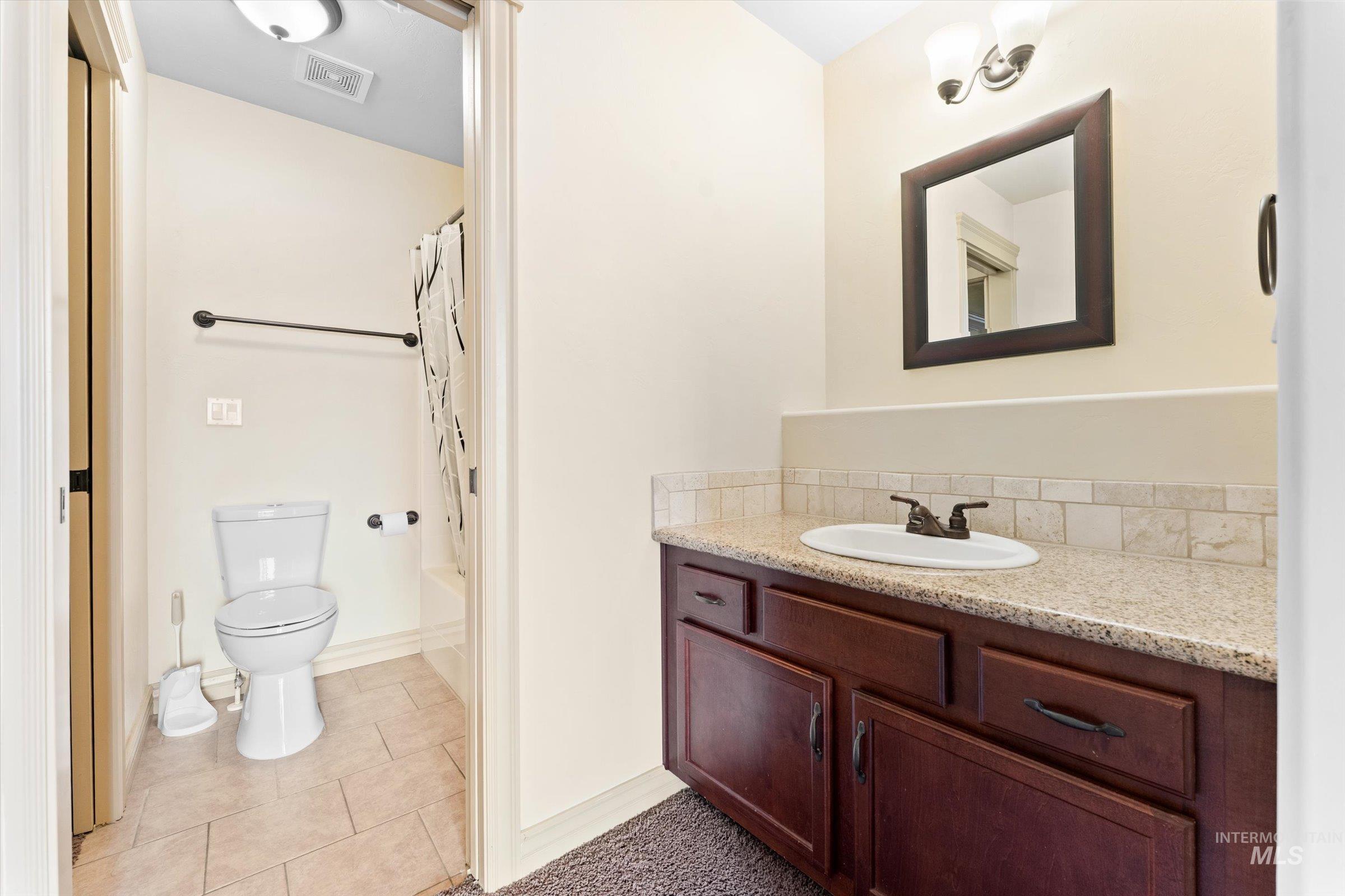 176 E Breinholt Street, Meridian, Idaho 83646, 3 Bedrooms, 2.5 Bathrooms, Residential For Sale, Price $415,000, 98988475