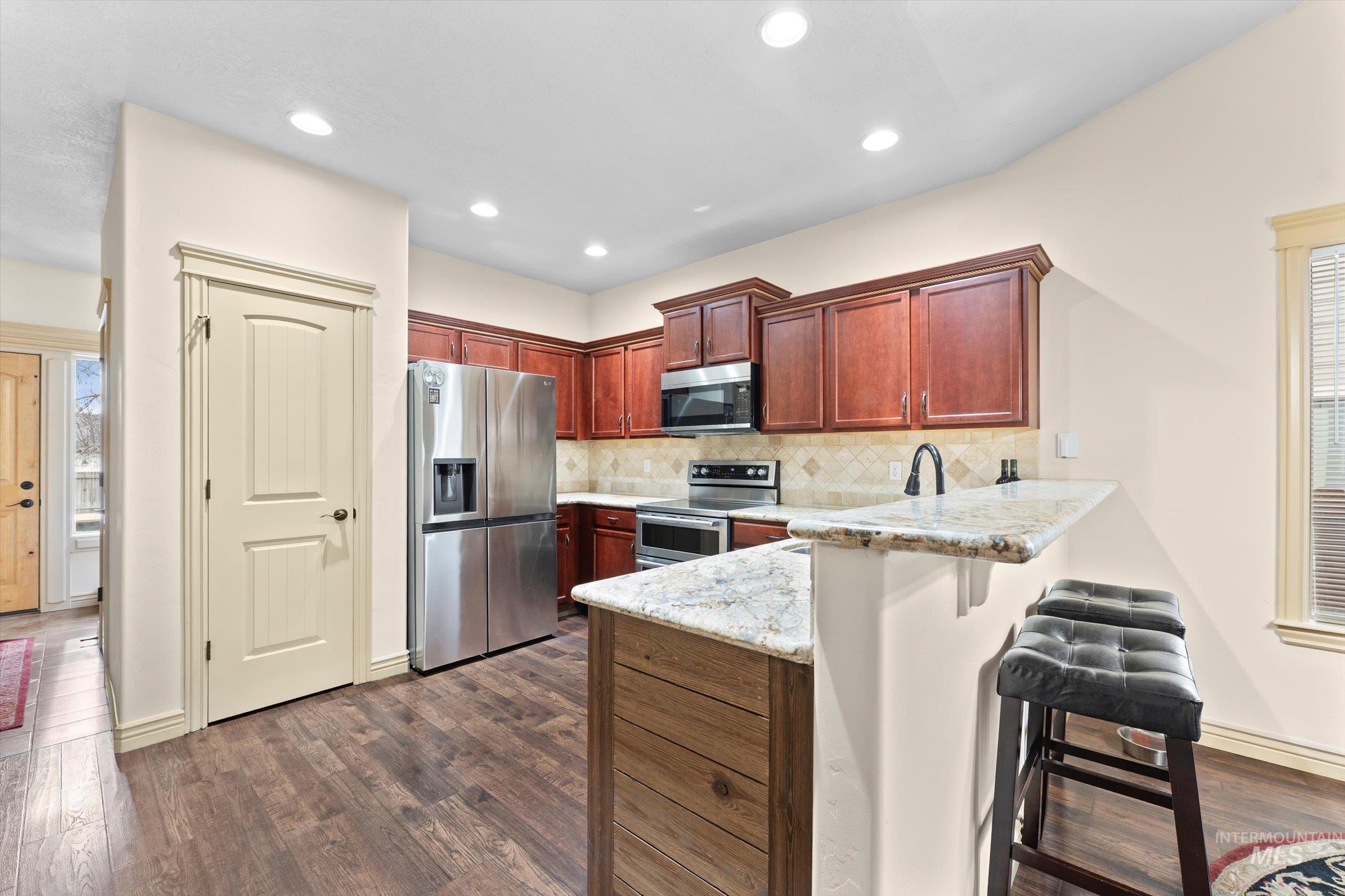 176 E Breinholt Street, Meridian, Idaho 83646, 3 Bedrooms, 2.5 Bathrooms, Residential For Sale, Price $415,000, 98988475