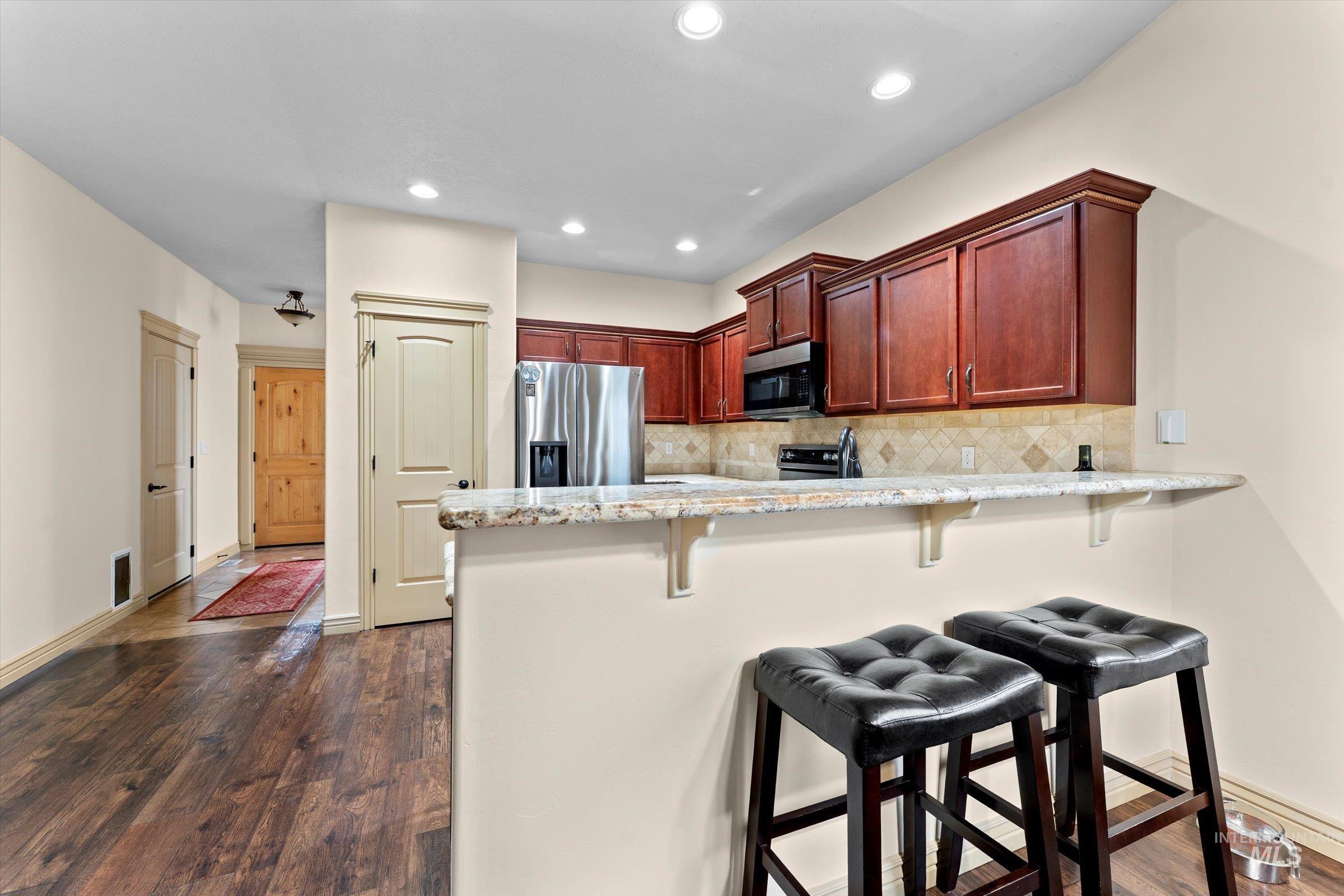 176 E Breinholt Street, Meridian, Idaho 83646, 3 Bedrooms, 2.5 Bathrooms, Residential For Sale, Price $415,000, 98988475