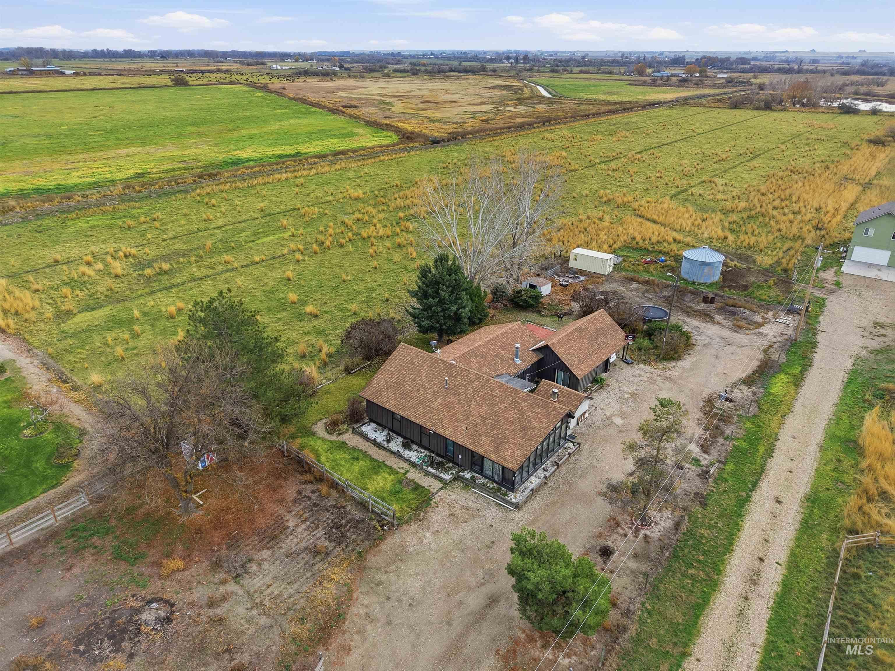 30327 Hexon Rd., Parma, Idaho 83660, 3 Bedrooms, 2 Bathrooms, Residential For Sale, Price $411,000, 98988477