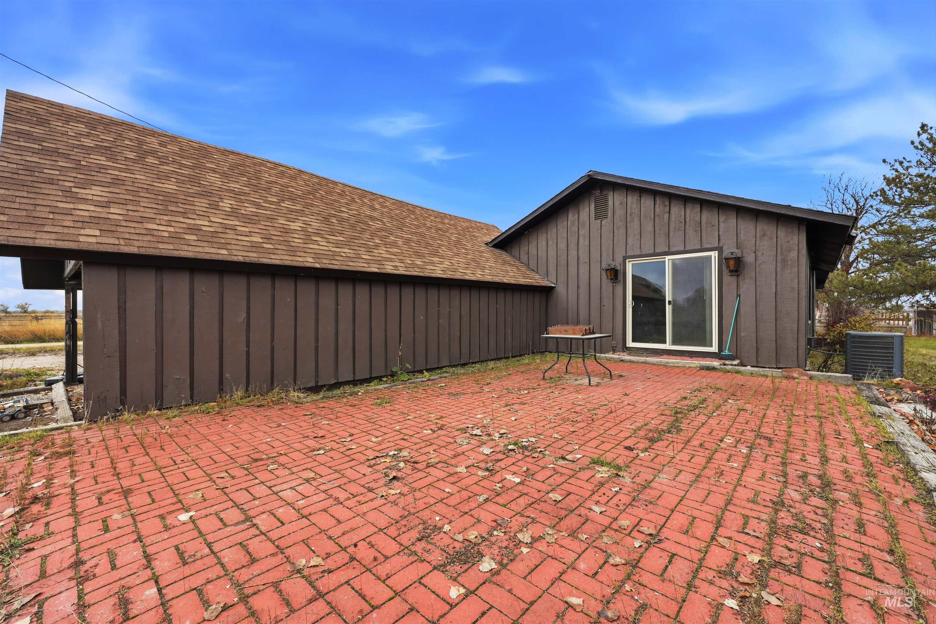 30327 Hexon Rd., Parma, Idaho 83660, 3 Bedrooms, 2 Bathrooms, Residential For Sale, Price $411,000, 98988477