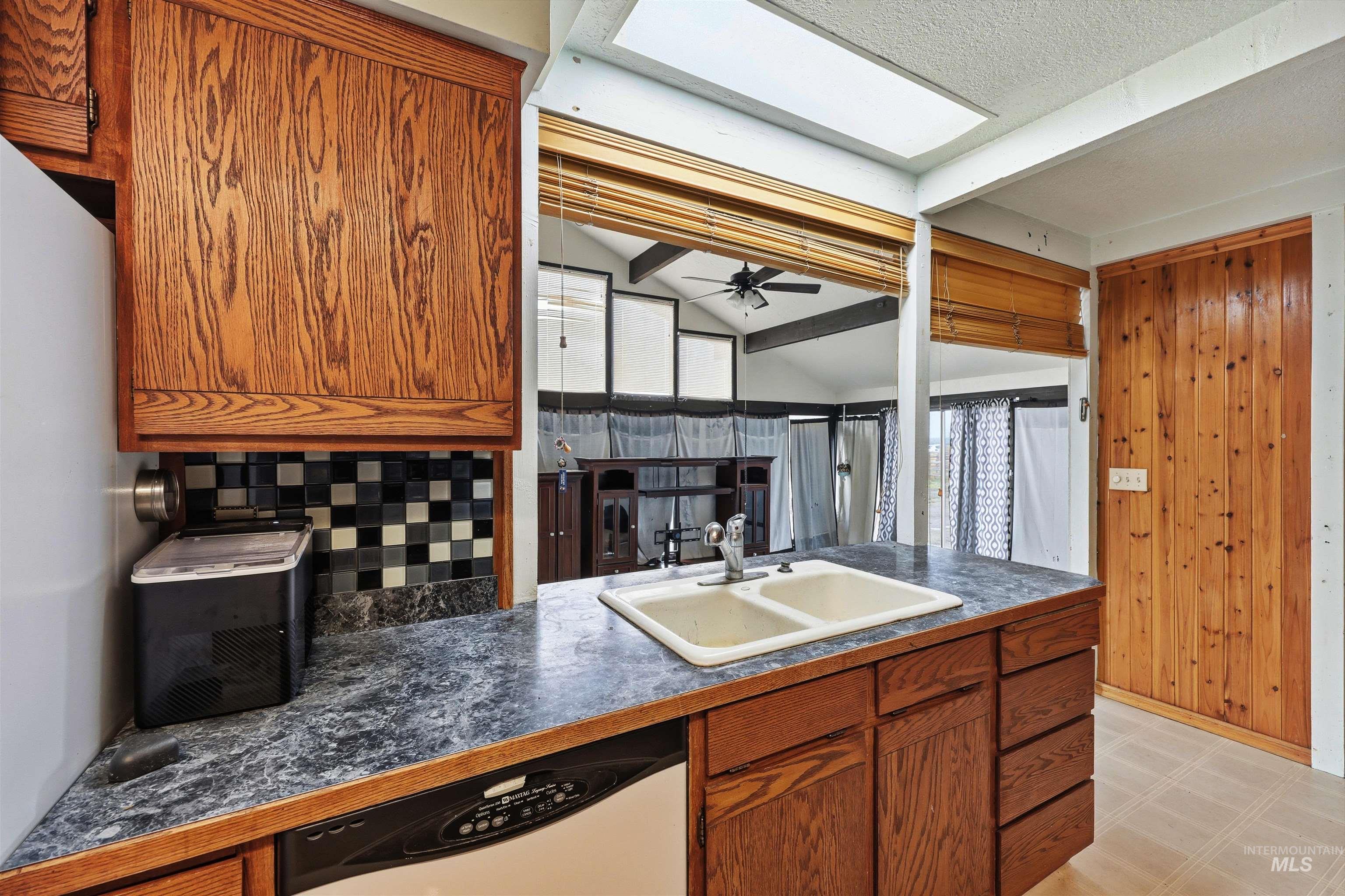 30327 Hexon Rd., Parma, Idaho 83660, 3 Bedrooms, 2 Bathrooms, Residential For Sale, Price $411,000, 98988477