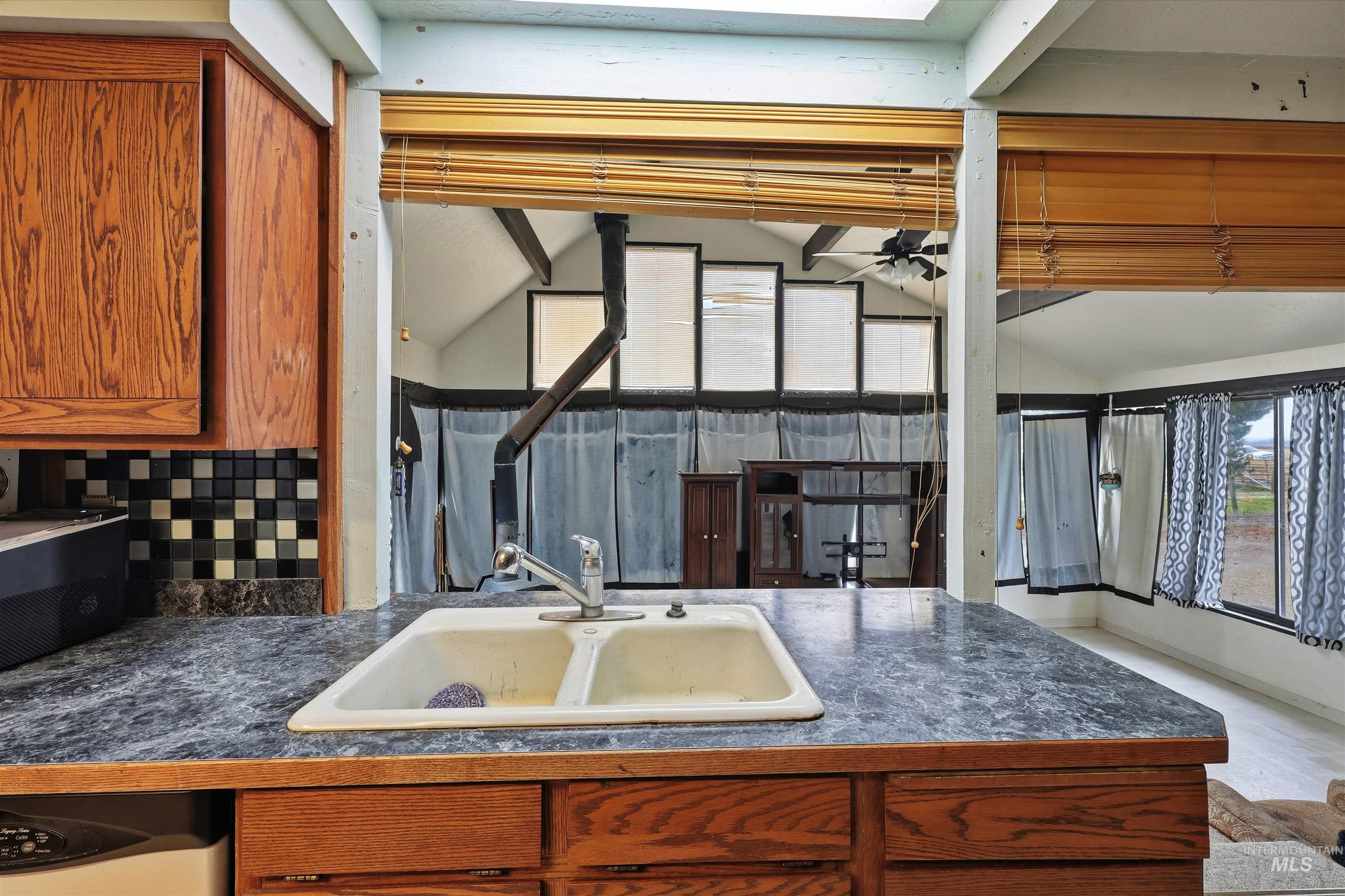 30327 Hexon Rd., Parma, Idaho 83660, 3 Bedrooms, 2 Bathrooms, Residential For Sale, Price $411,000, 98988477