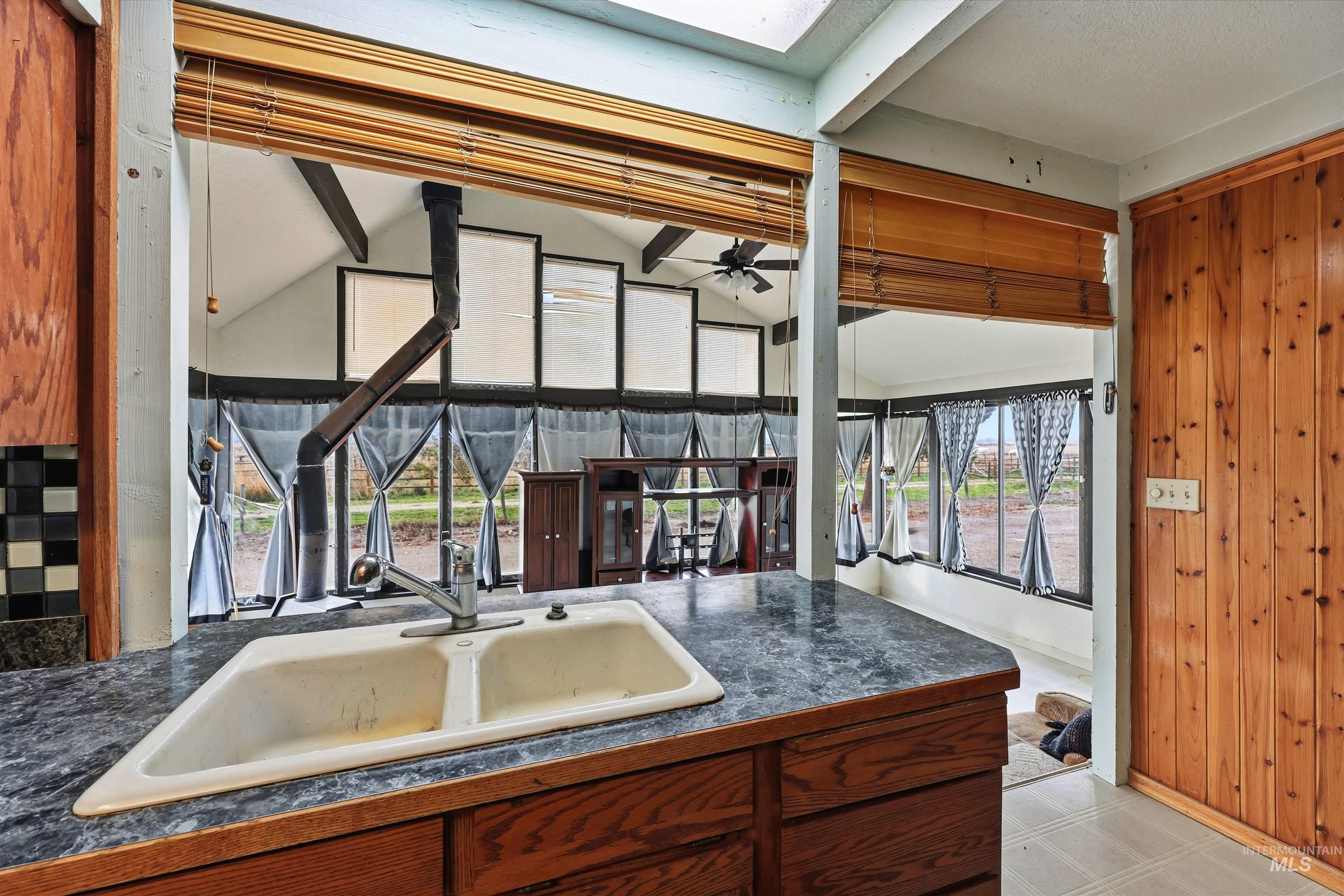 30327 Hexon Rd., Parma, Idaho 83660, 3 Bedrooms, 2 Bathrooms, Residential For Sale, Price $411,000, 98988477