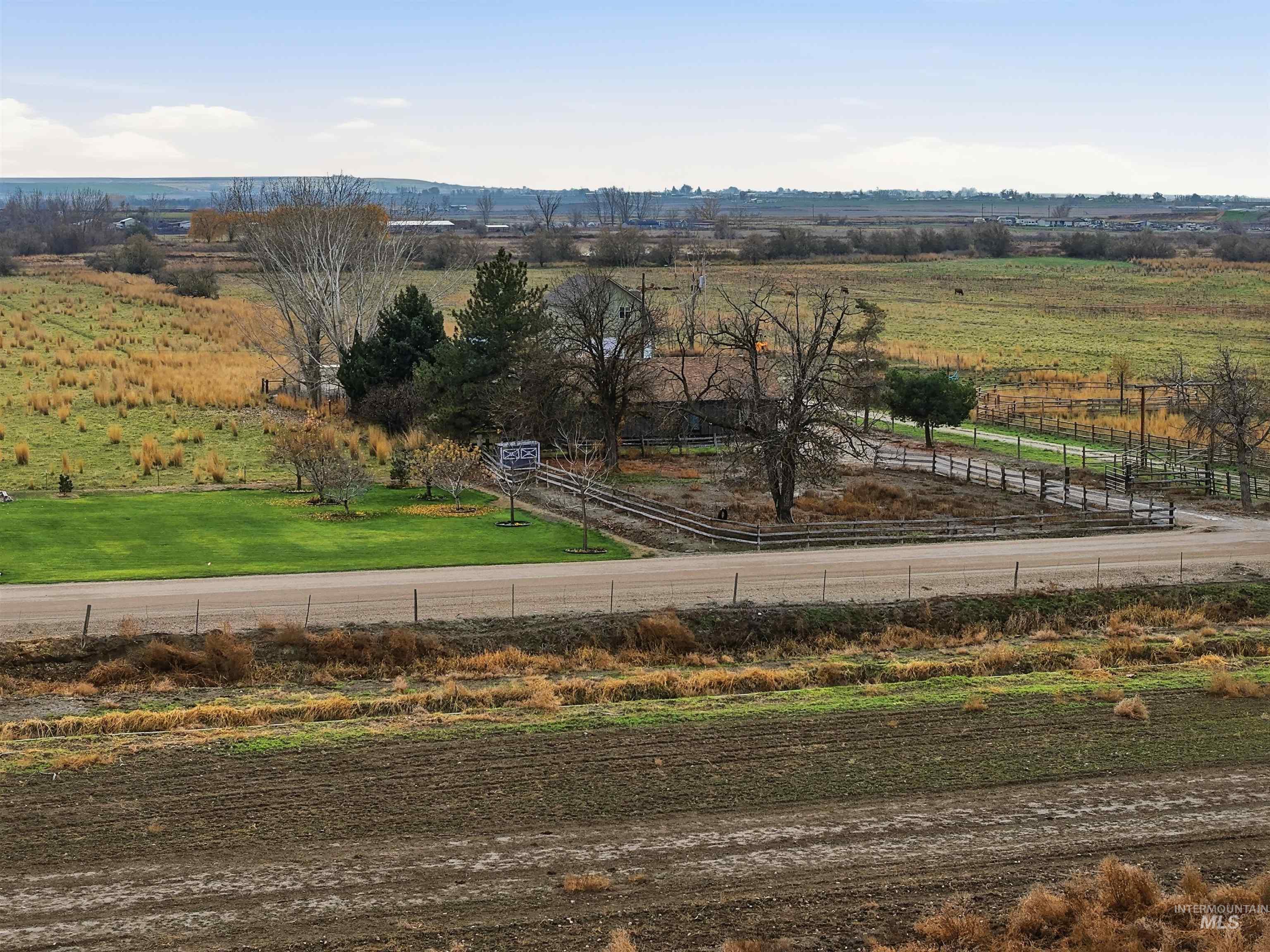30327 Hexon Rd., Parma, Idaho 83660, 3 Bedrooms, 2 Bathrooms, Residential For Sale, Price $411,000, 98988477