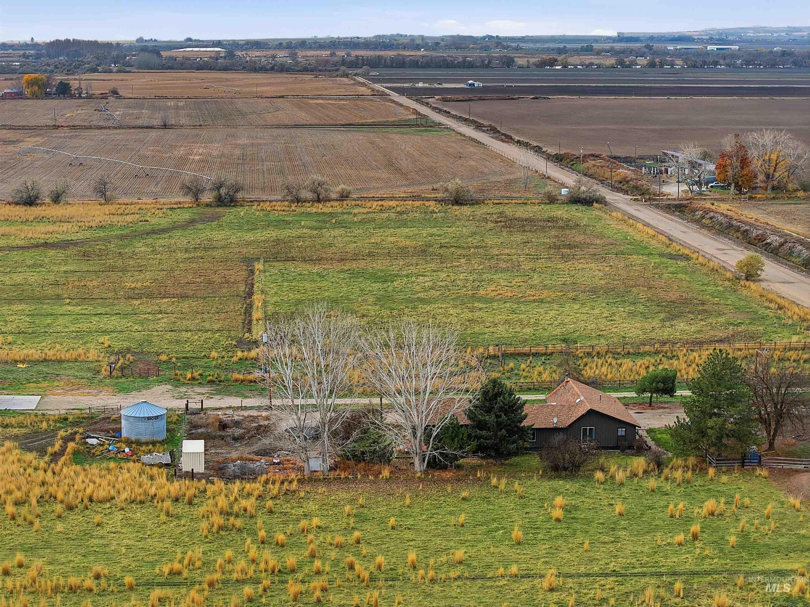 30327 Hexon Rd., Parma, Idaho 83660, 3 Bedrooms, 2 Bathrooms, Residential For Sale, Price $411,000, 98988477
