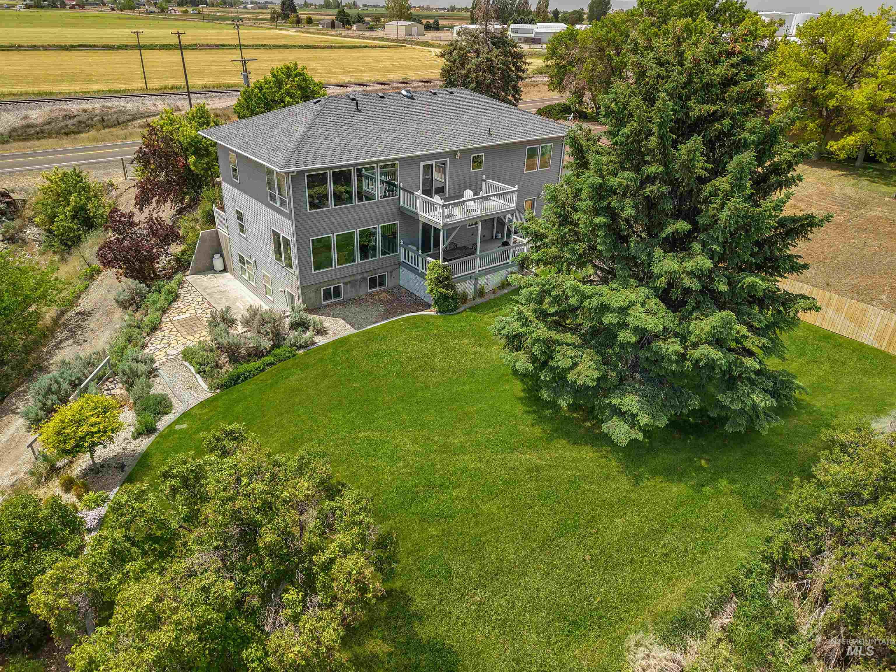 462 E Highway 81, Burley, Idaho 83318, 4 Bedrooms, 3 Bathrooms, Residential For Sale, Price $700,000,MLS 98988481