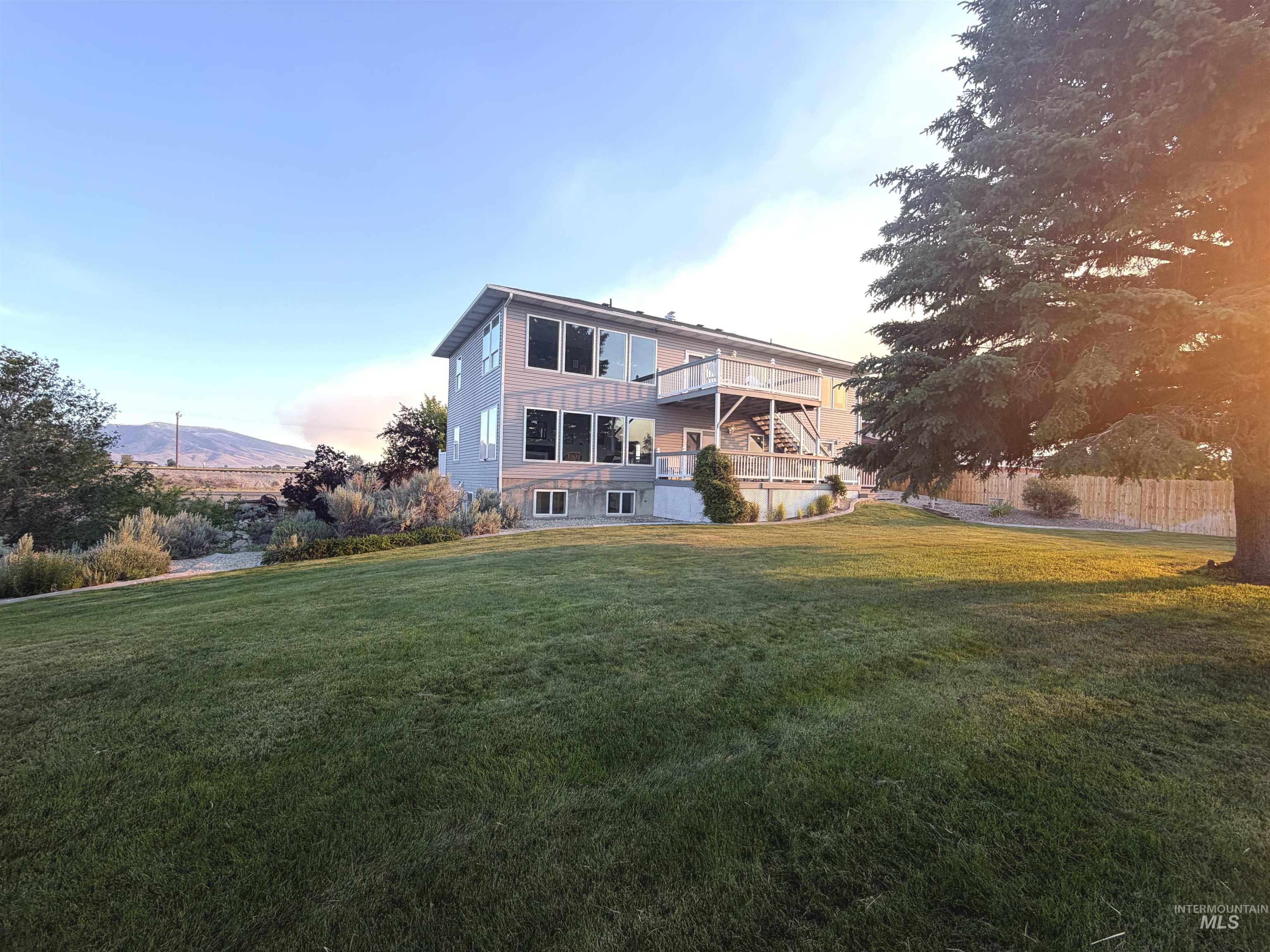 462 E Highway 81, Burley, Idaho 83318, 4 Bedrooms, 3 Bathrooms, Residential For Sale, Price $700,000,MLS 98988481