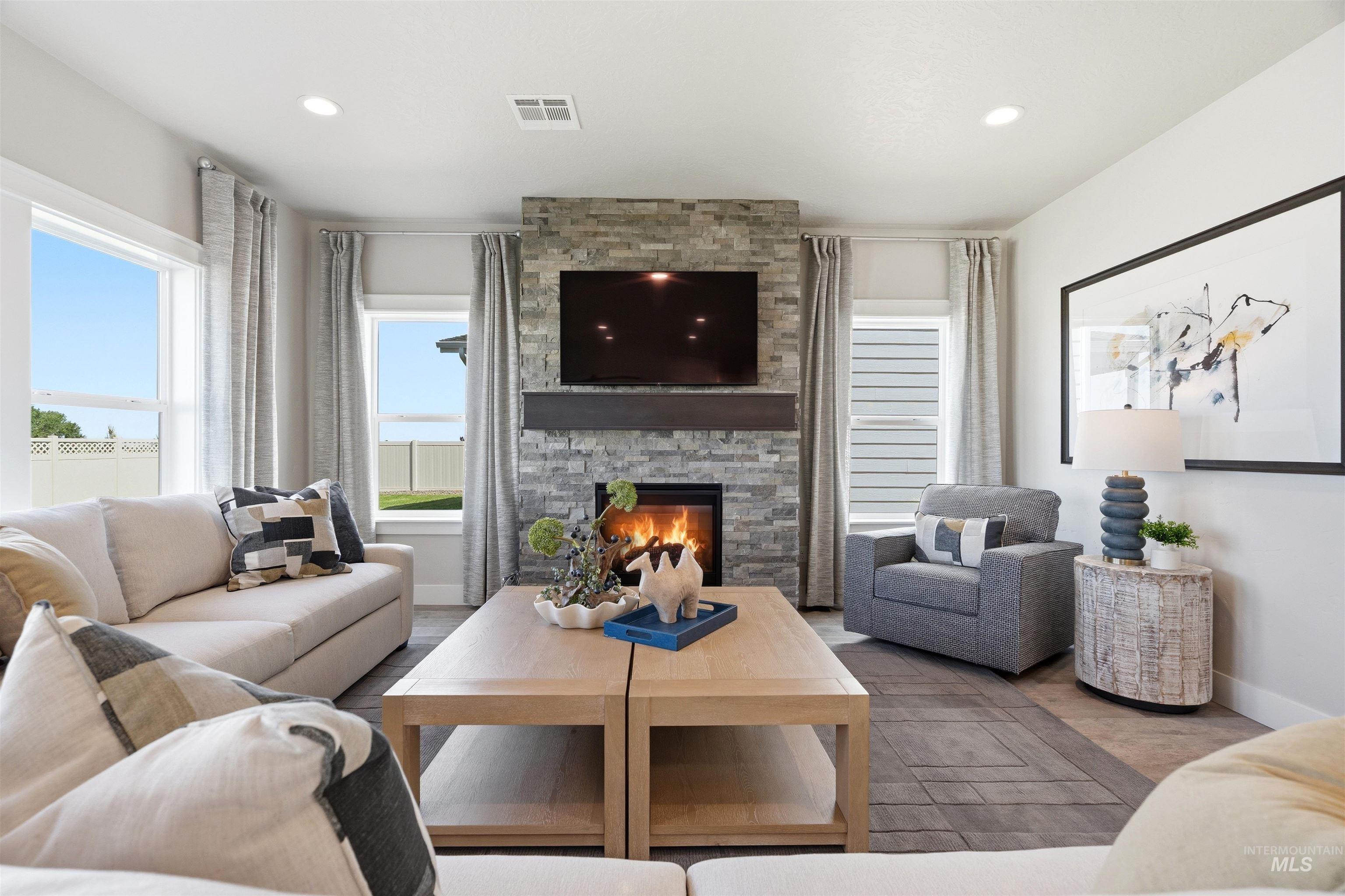 3375 W Caddisfly St., Kuna, Idaho 83634, 4 Bedrooms, 2.5 Bathrooms, Residential For Sale, Price $579,990,MLS 98988484