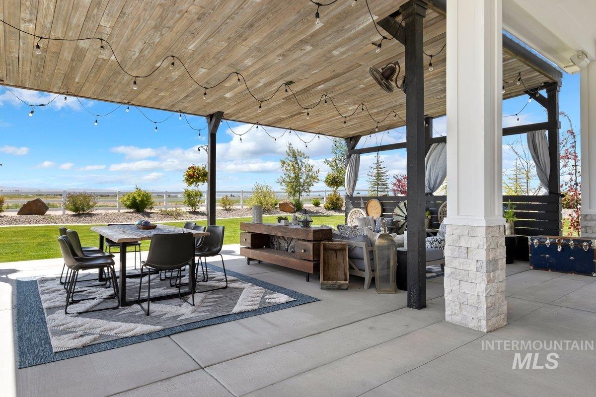 3453 E 3880 N, Kimberly, Idaho 83341, 8 Bedrooms, 4.5 Bathrooms, Residential For Sale, Price $1,777,000,MLS 98988485