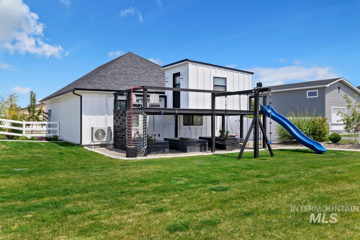 3453 E 3880 N, Kimberly, Idaho 83341, 8 Bedrooms, 4.5 Bathrooms, Residential For Sale, Price $1,777,000,MLS 98988485