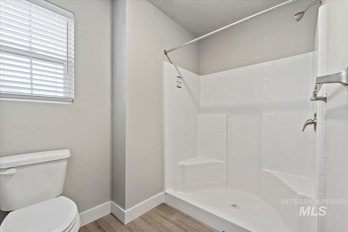 2773 W Palouse St, Boise, Idaho 83705, 3 Bedrooms, 2.5 Bathrooms, Residential For Sale, Price $469,999, 98988486