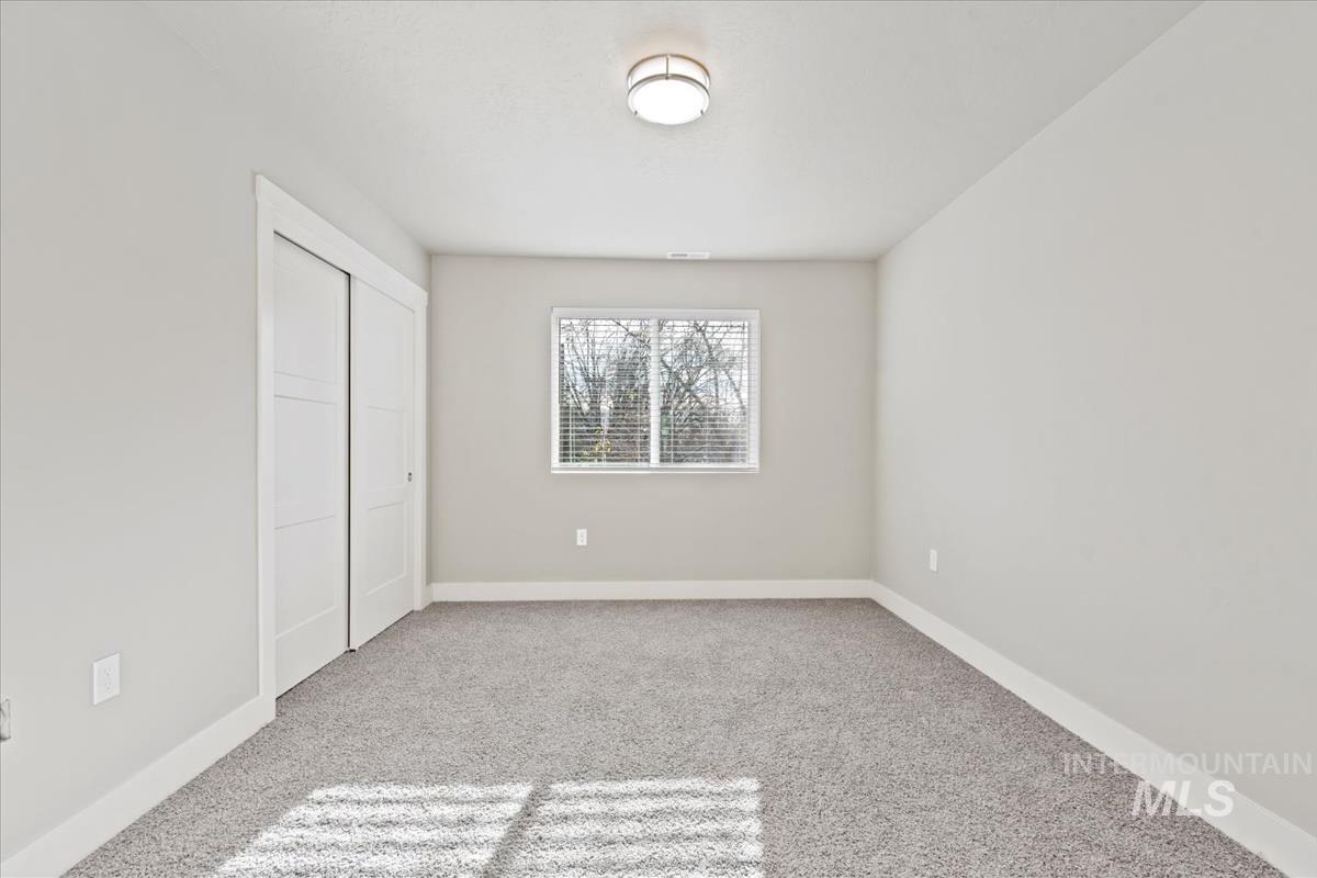 2773 W Palouse St, Boise, Idaho 83705, 3 Bedrooms, 2.5 Bathrooms, Residential For Sale, Price $469,999, 98988486
