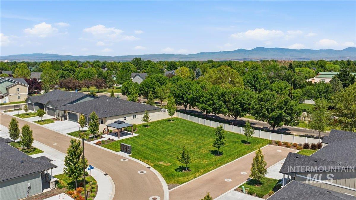 2559 W Sage Ridge Ln, Meridian, Idaho 83646, 3 Bedrooms, 2 Bathrooms, Residential For Sale, Price $424,999, 98988489